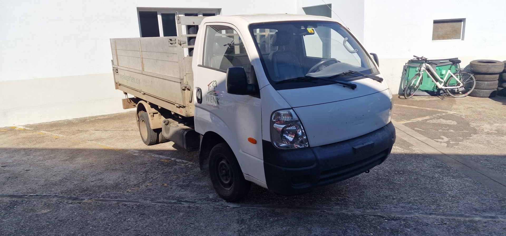 KIA K2500-image-10
