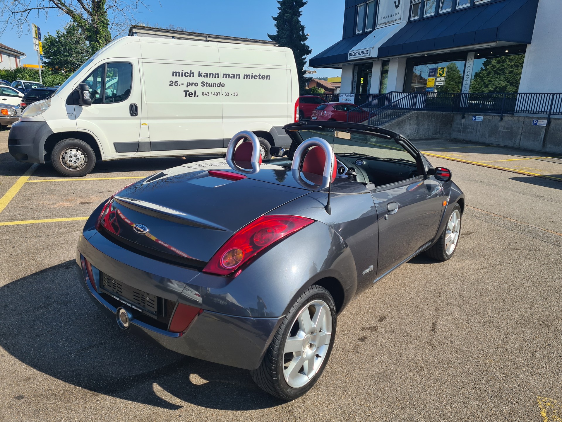 FORD Streetka 1.6 (Luxury)-showroom-element-2