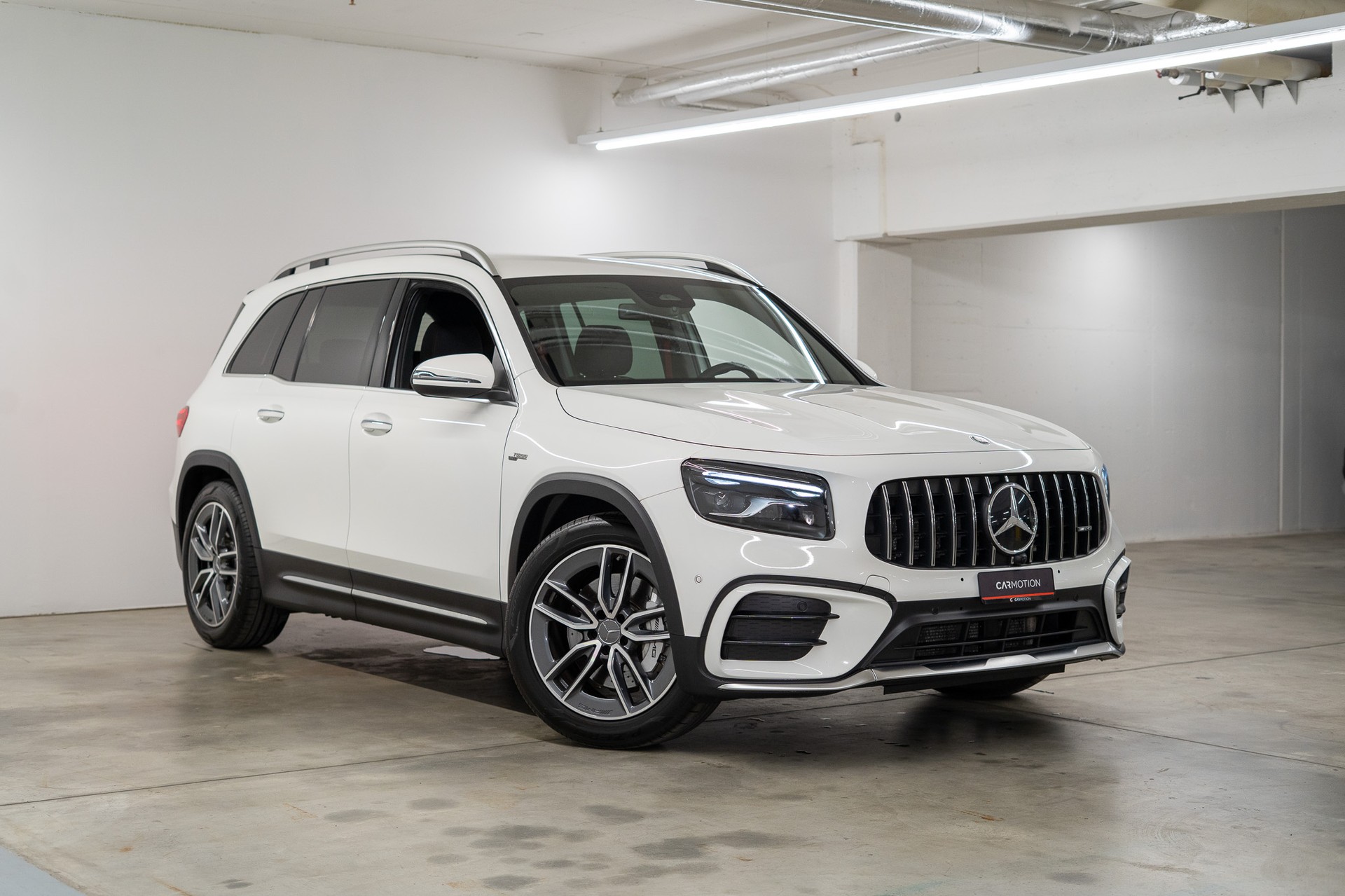MERCEDES-BENZ GLB 35 AMG 4matic / Facelift / Ambiente-Beleuchtung / Rückfahrkamera-showroom-element-2