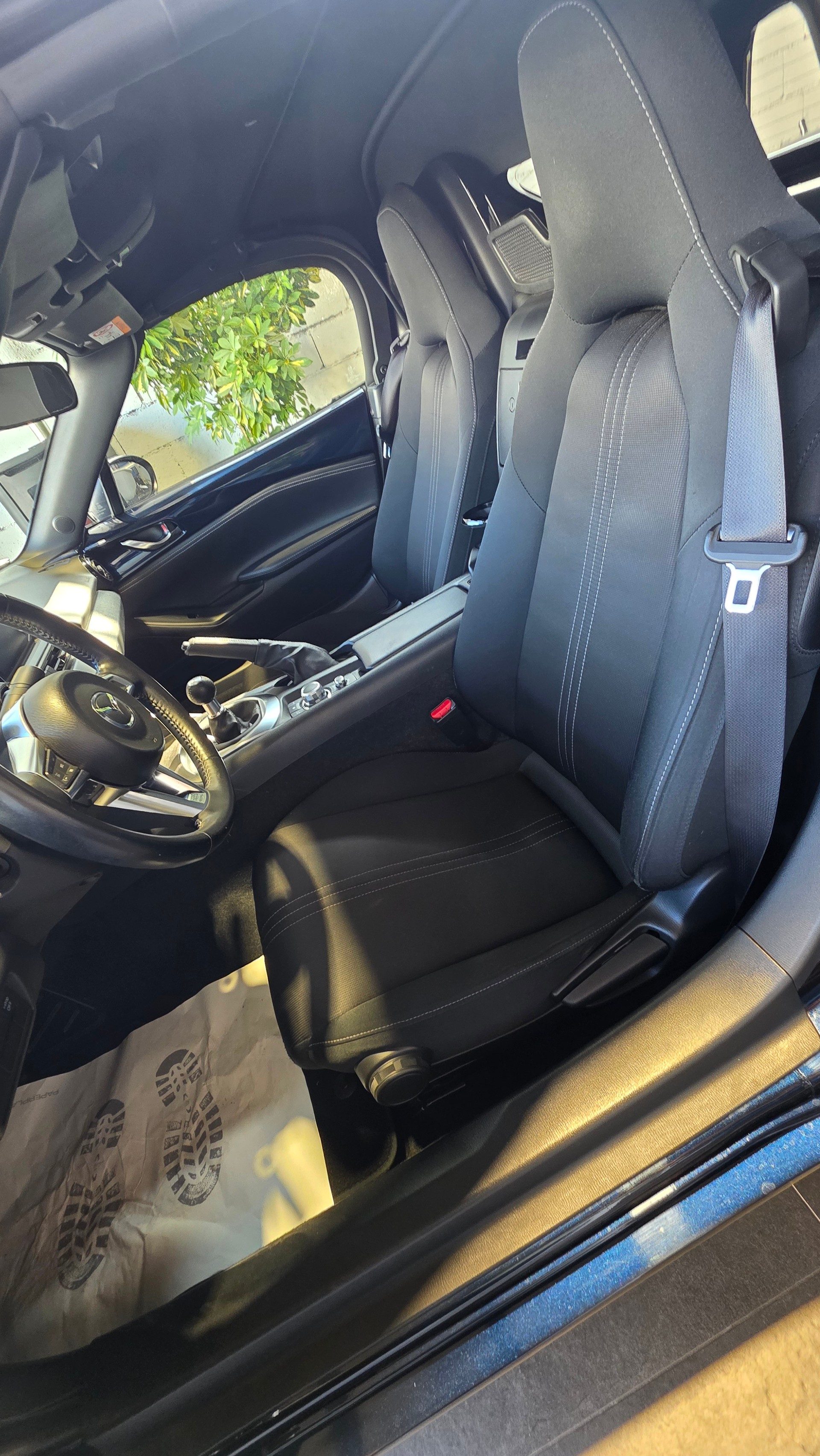 MAZDA MX-5 SKYACTIV-G 132 Ambition-image-11