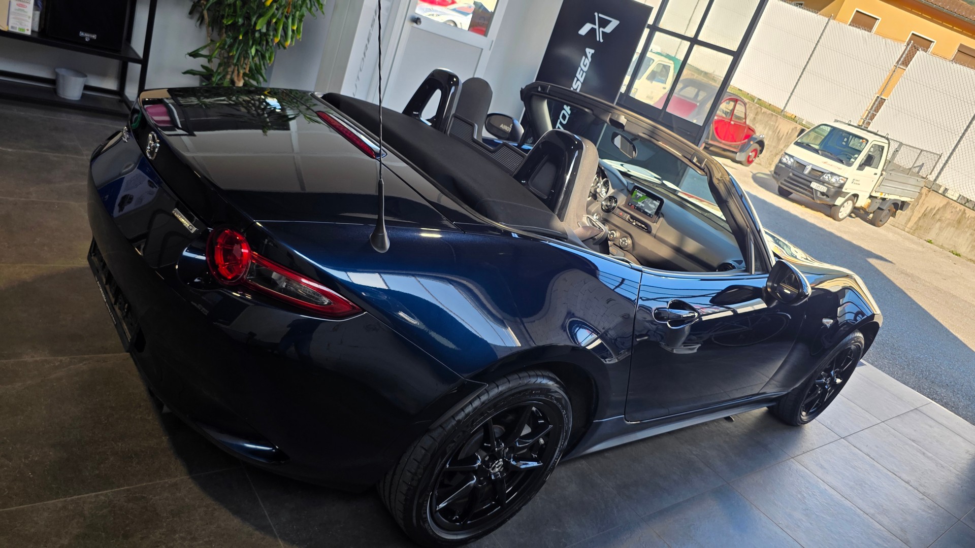 MAZDA MX-5 SKYACTIV-G 132 Ambition-image-6