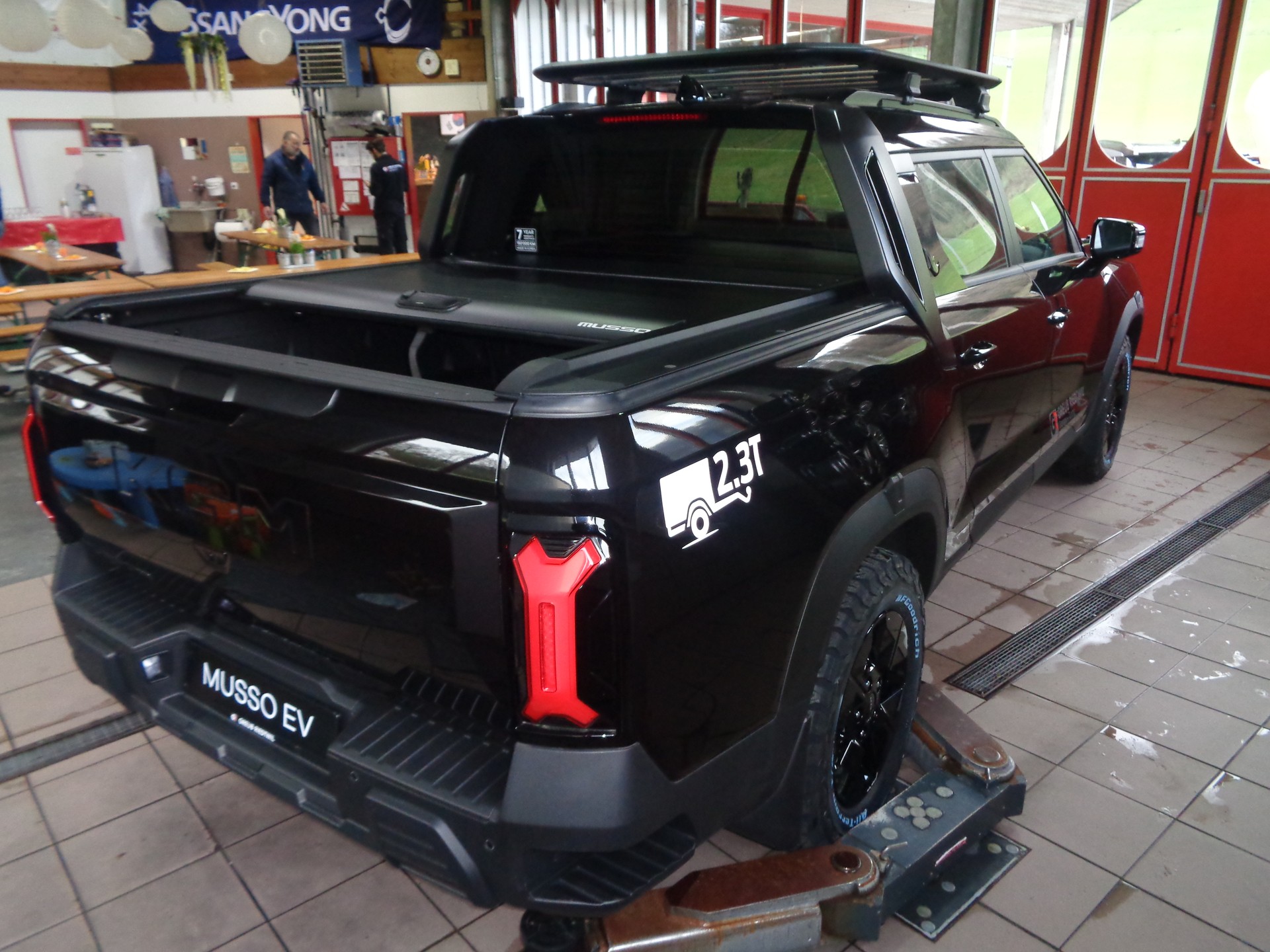 KGM-SsangYong Musso EV 80.2 kWh 4 WD-showroom-element-3