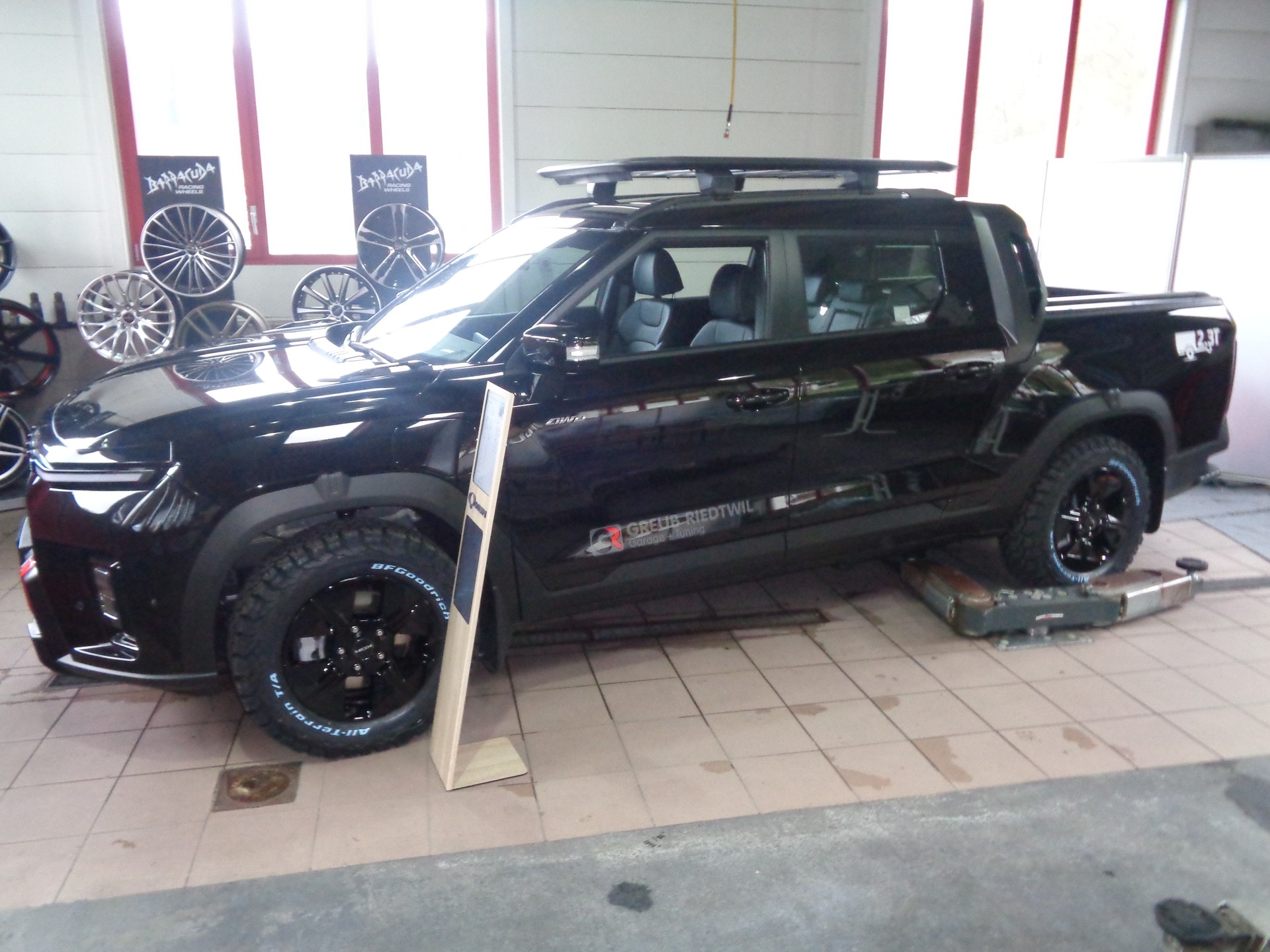 KGM-SsangYong Musso EV 80.2 kWh 4 WD-showroom-element-2