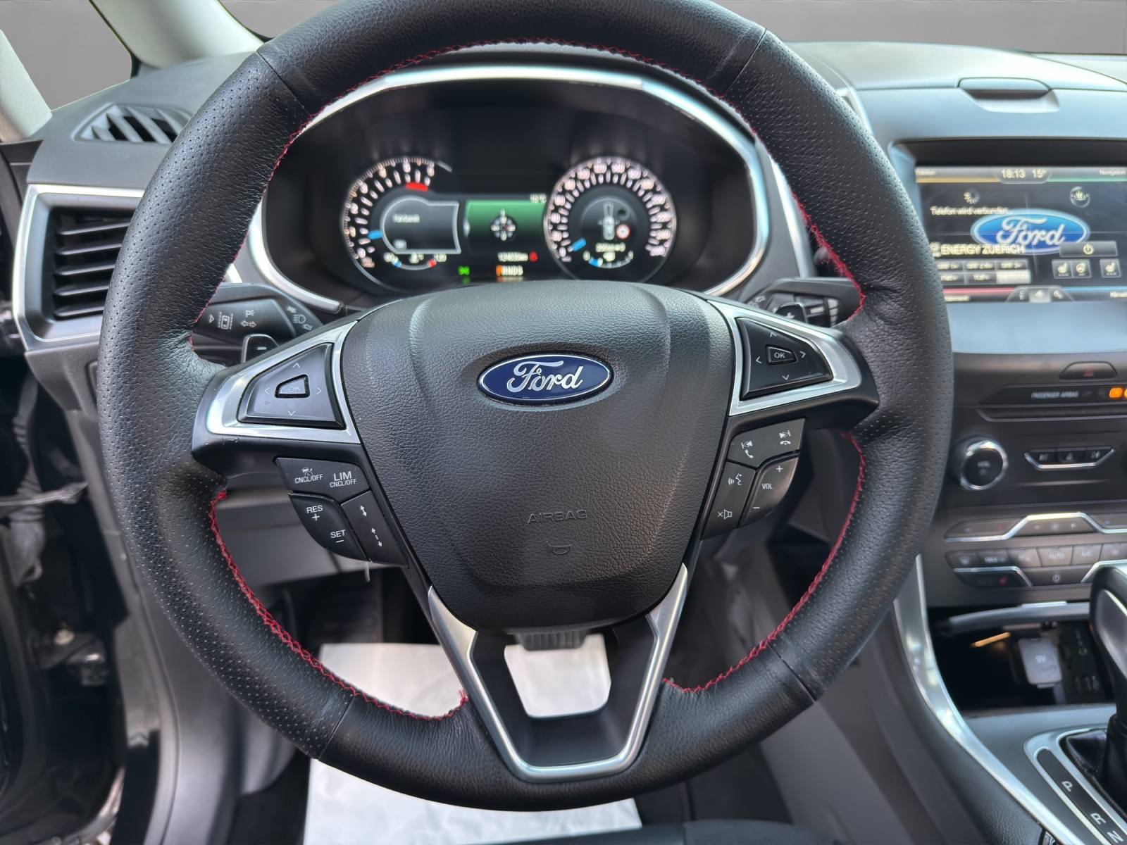 FORD Galaxy 2.0 TDCi Titanium AWD PowerShift-image-9