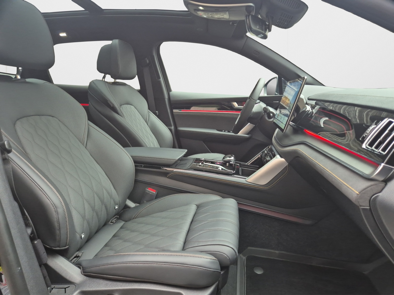 BYD TANG FLAGSHIP 7 Pl. 4x4-image-14