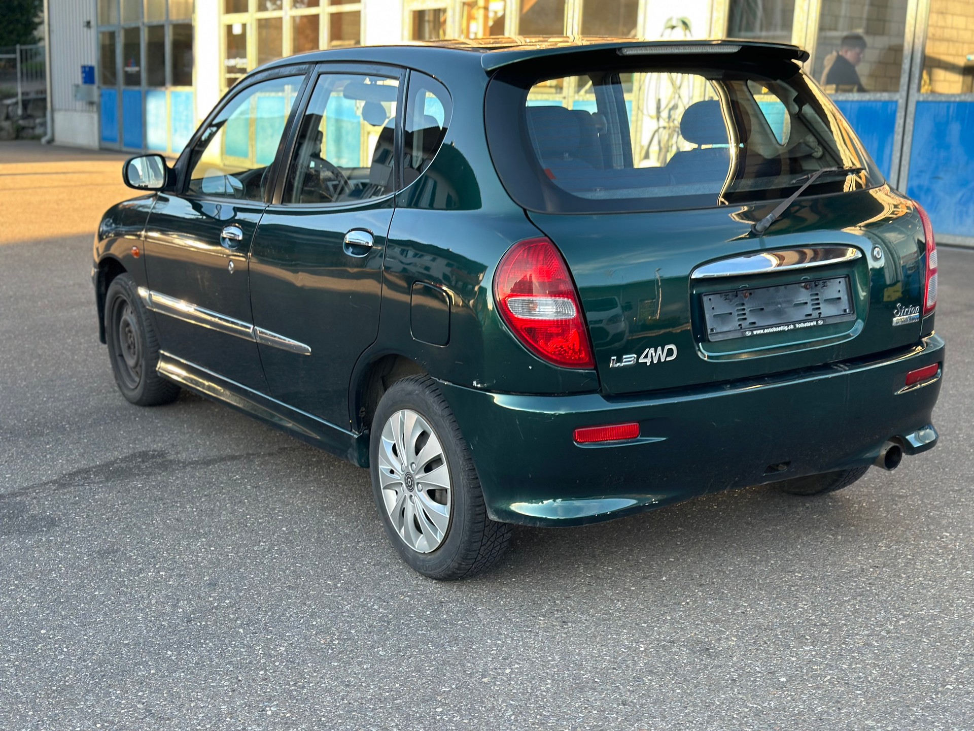 DAIHATSU Sirion 1.3 4x4 V-Line-image-7