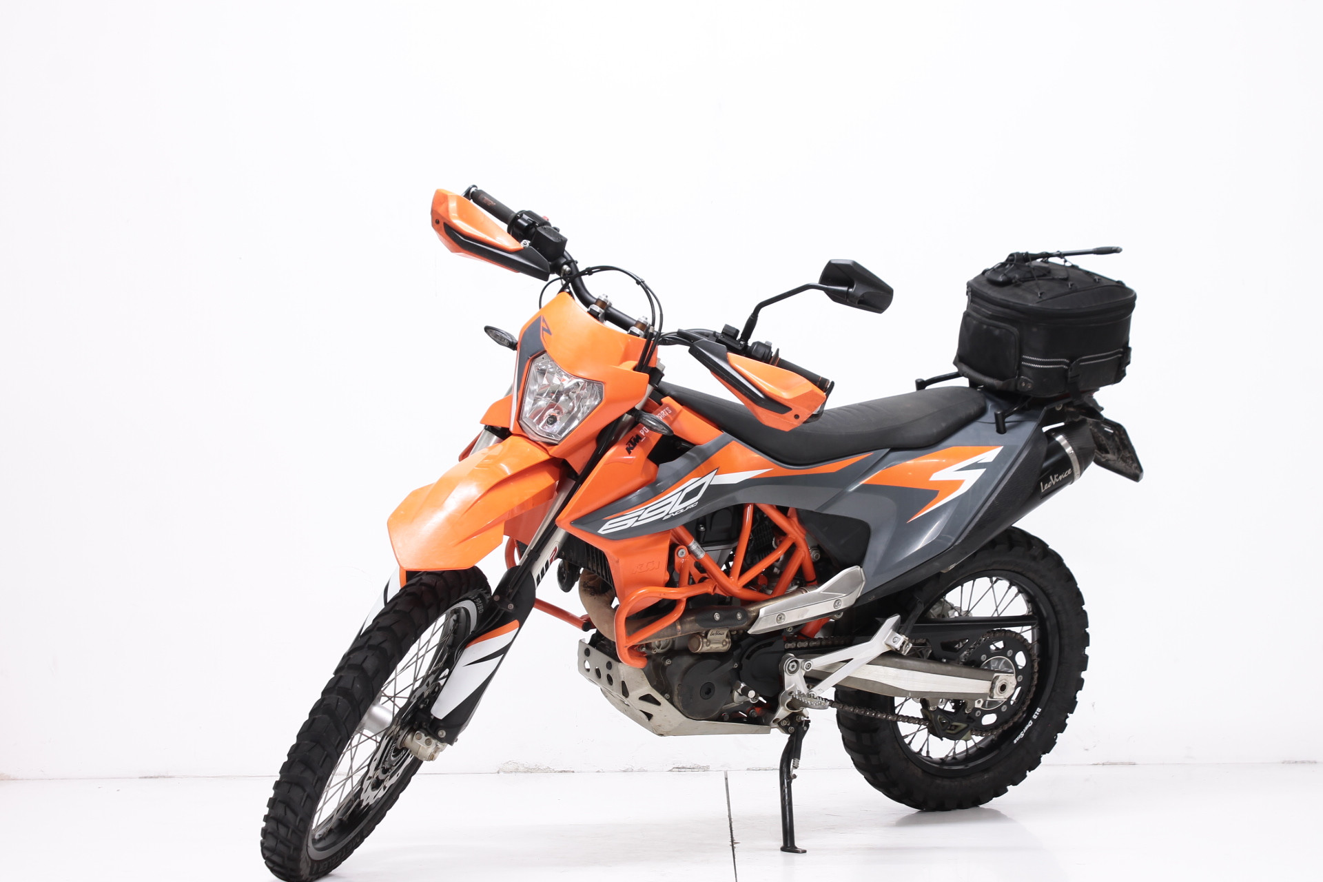 KTM 690 Enduro R-image-1