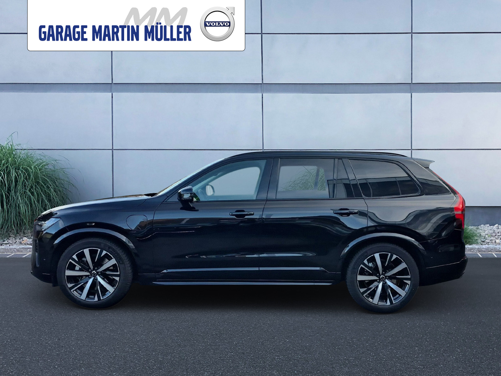 VOLVO XC90 2.0 T8 TE Plus Dark 7 P. eAWD-showroom-element-1