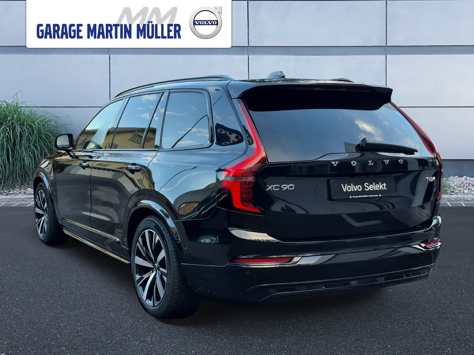 VOLVO XC90 2.0 T8 TE Plus Dark 7 P. eAWD-showroom-element-2