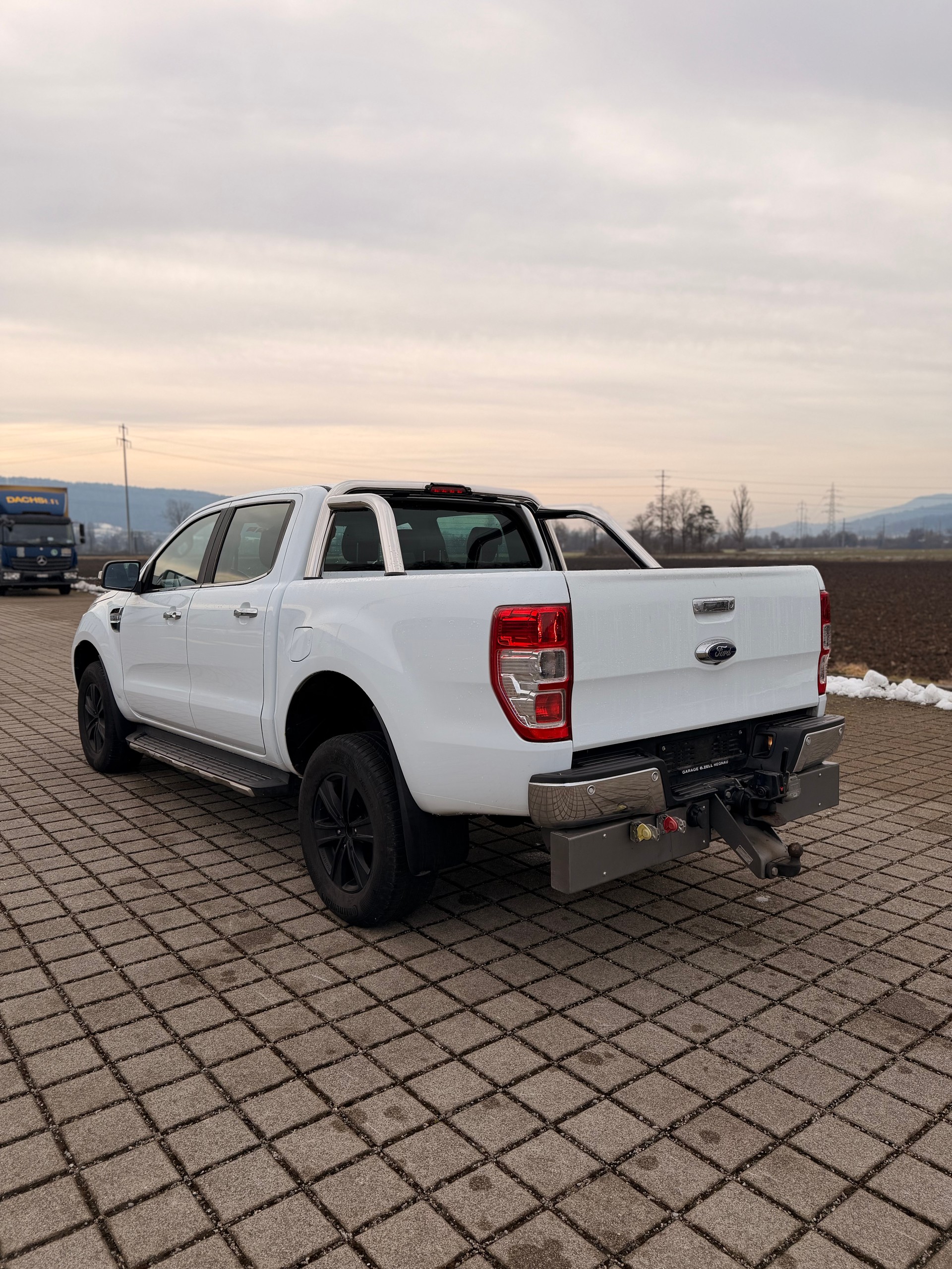FORD Ranger Wildtrak 3.2 TDCi 4x4 A AHK 6000 KG-image-9