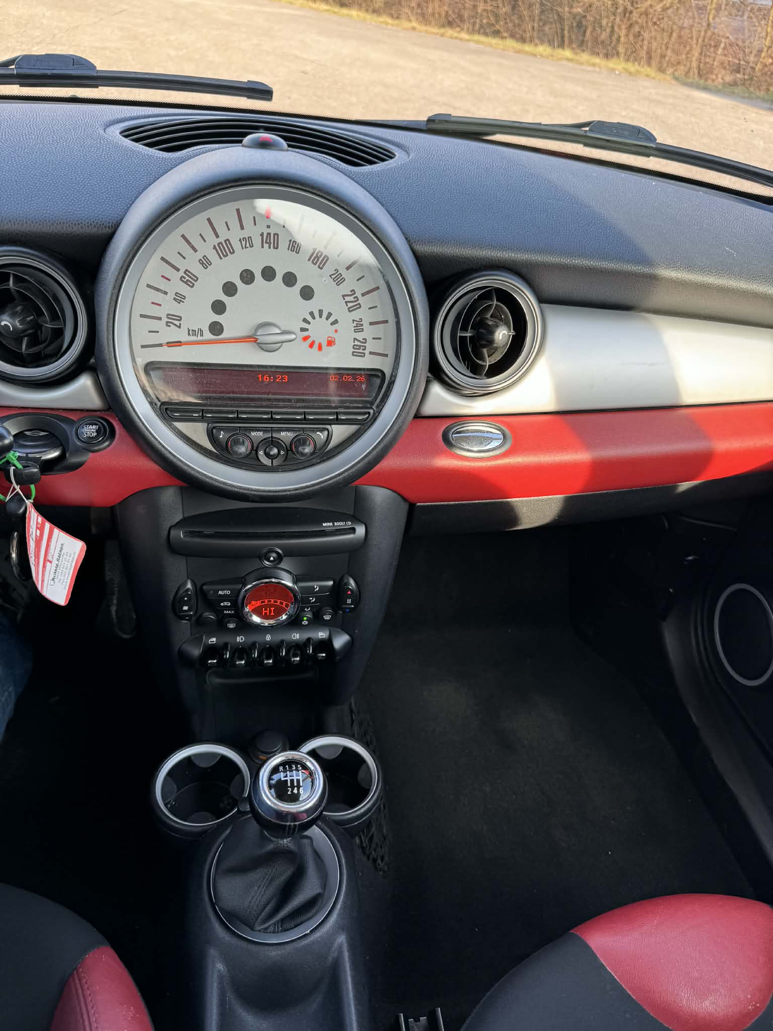MINI Cooper-image-6