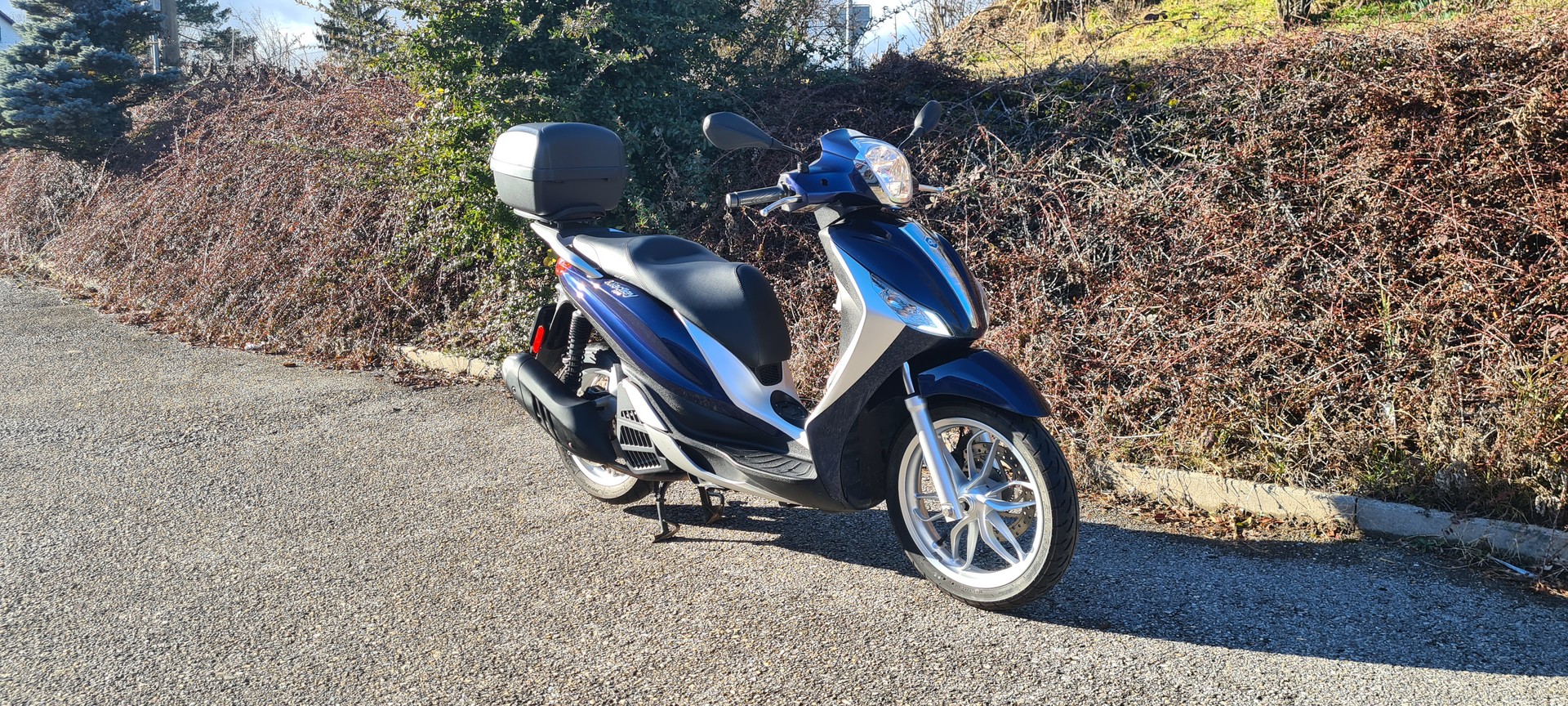 PIAGGIO Medley 125 iGet ABS-image-1