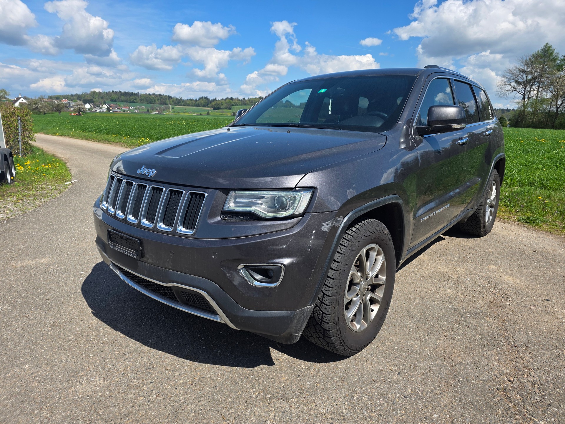 JEEP Grand Cherokee 3.0 CRD Limited Automatic-showroom-element-1