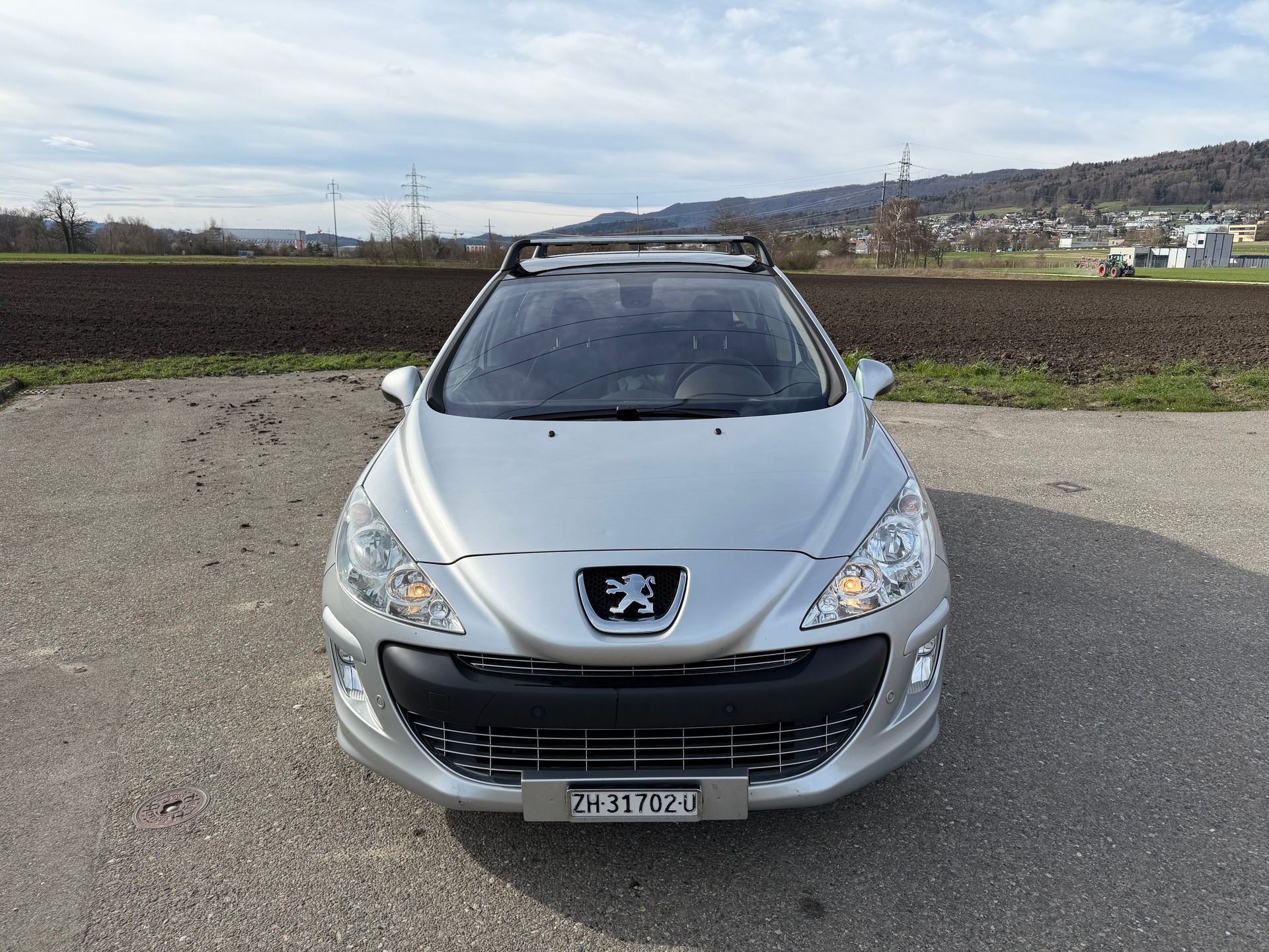 PEUGEOT 308 1.6 16V T Black&Silver ***FRISCH AB MFK***-image-2