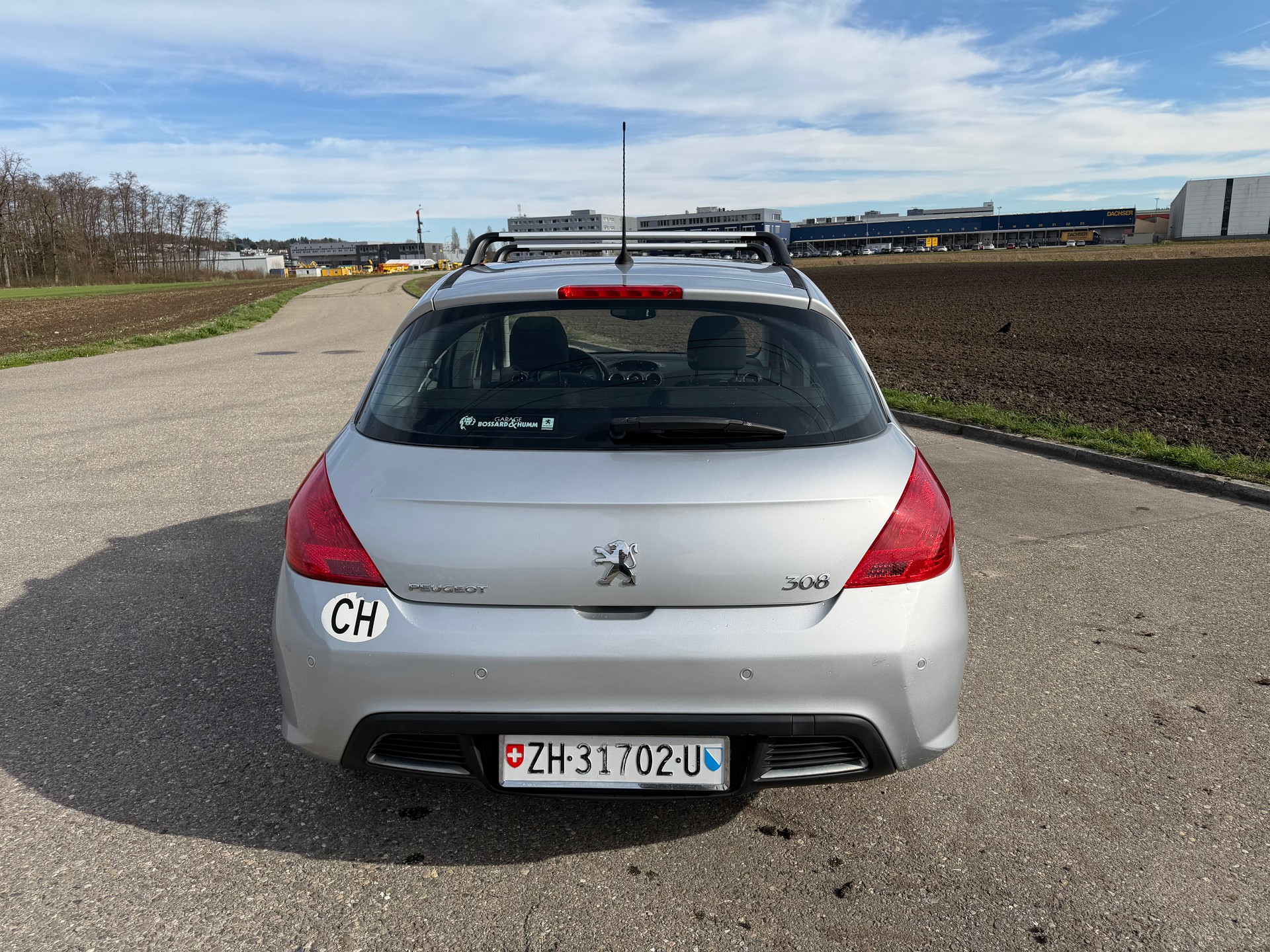 PEUGEOT 308 1.6 16V T Black&Silver ***FRISCH AB MFK***-image-6