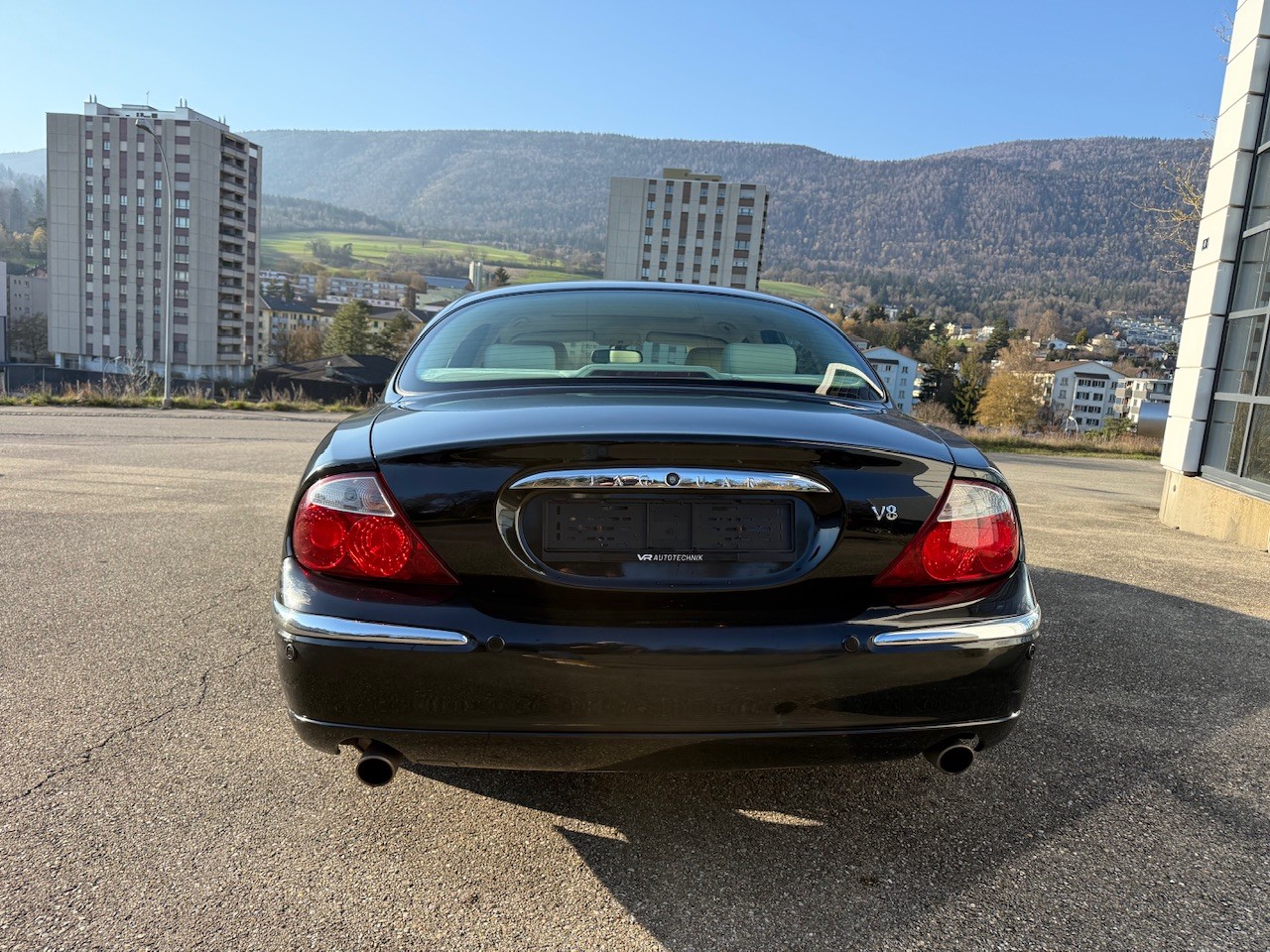 JAGUAR S-Type 4.2 V8 Executive-image-5