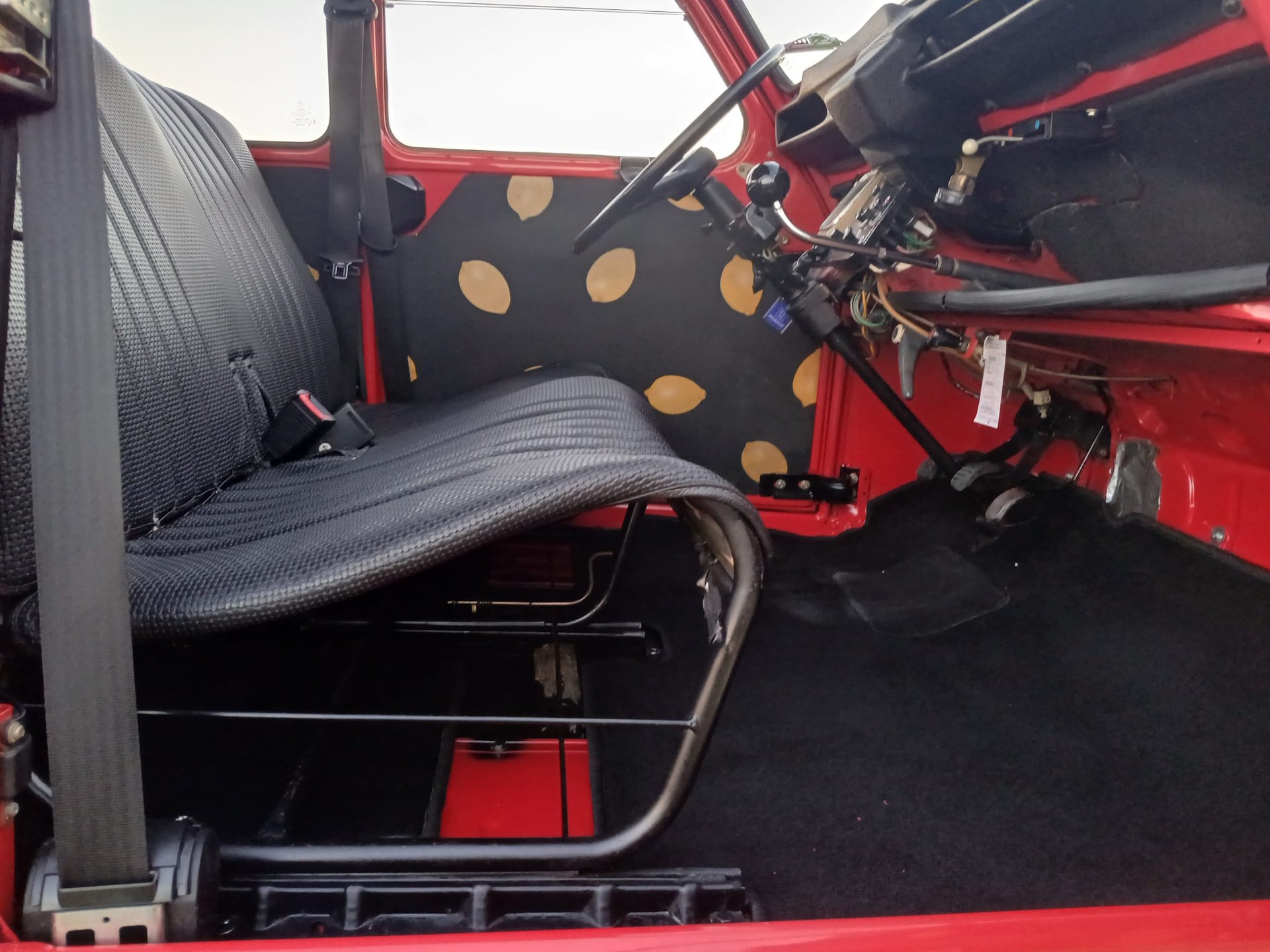 CITROEN 2CV6 Spécial (Club)-image-9