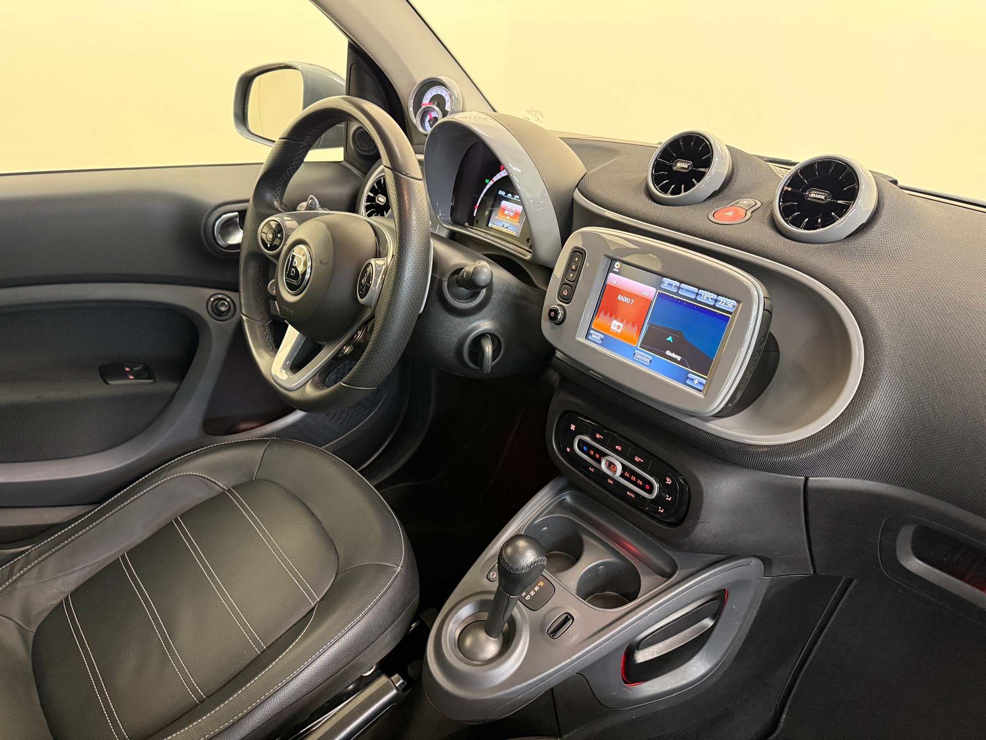 SMART fortwo prime twinmatic-image-23