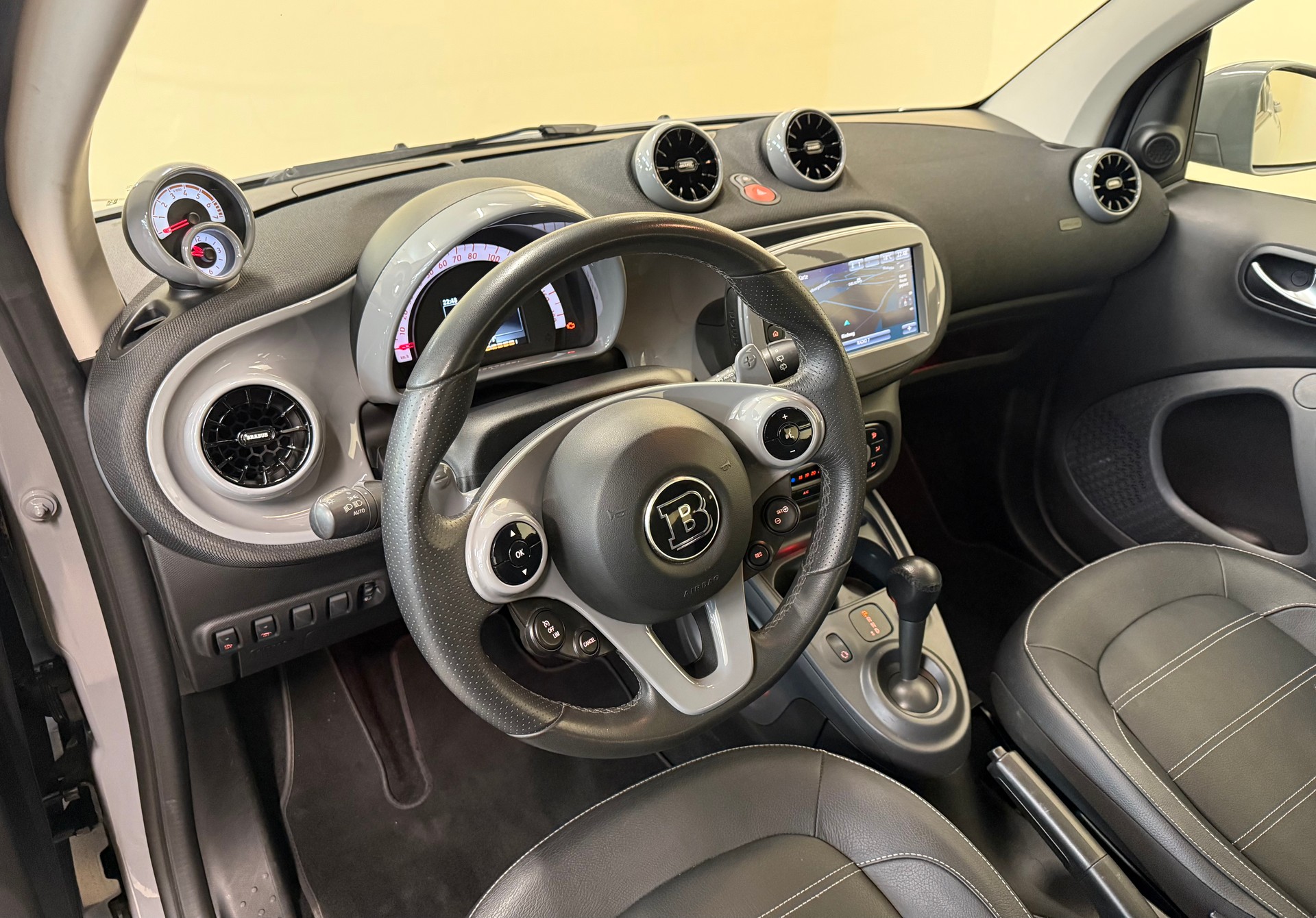 SMART fortwo prime twinmatic-image-15