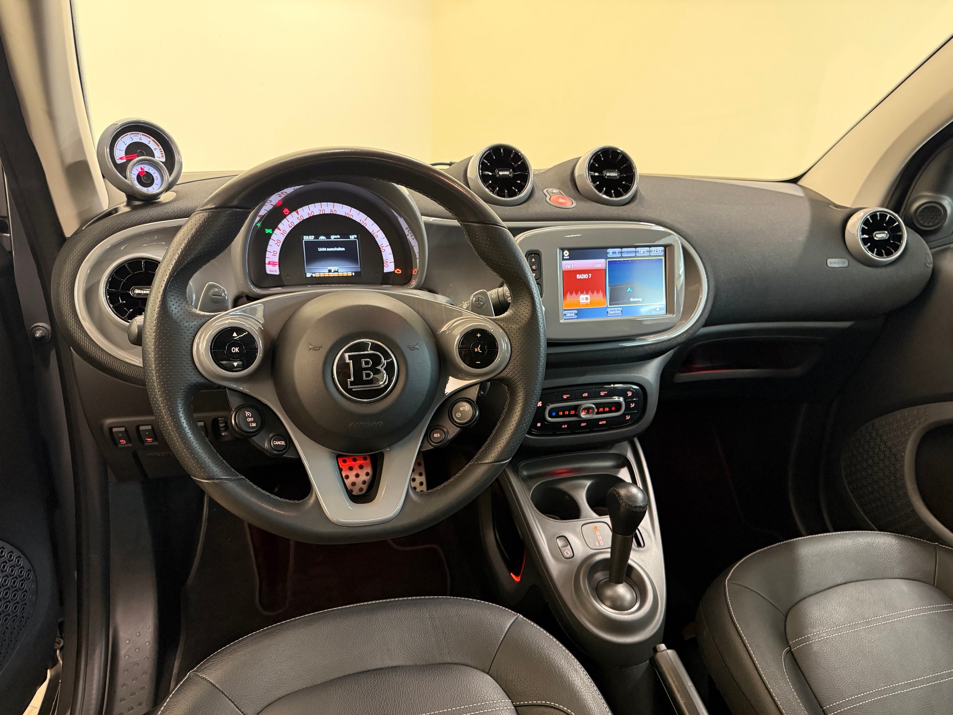 SMART fortwo prime twinmatic-image-18