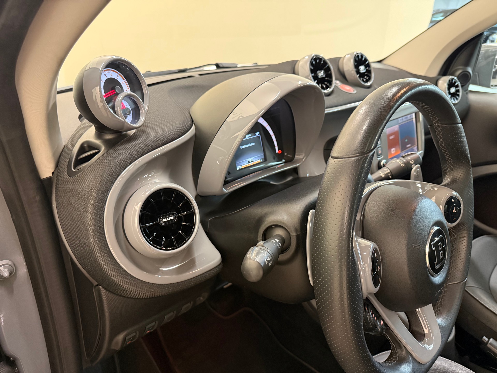 SMART fortwo prime twinmatic-image-16