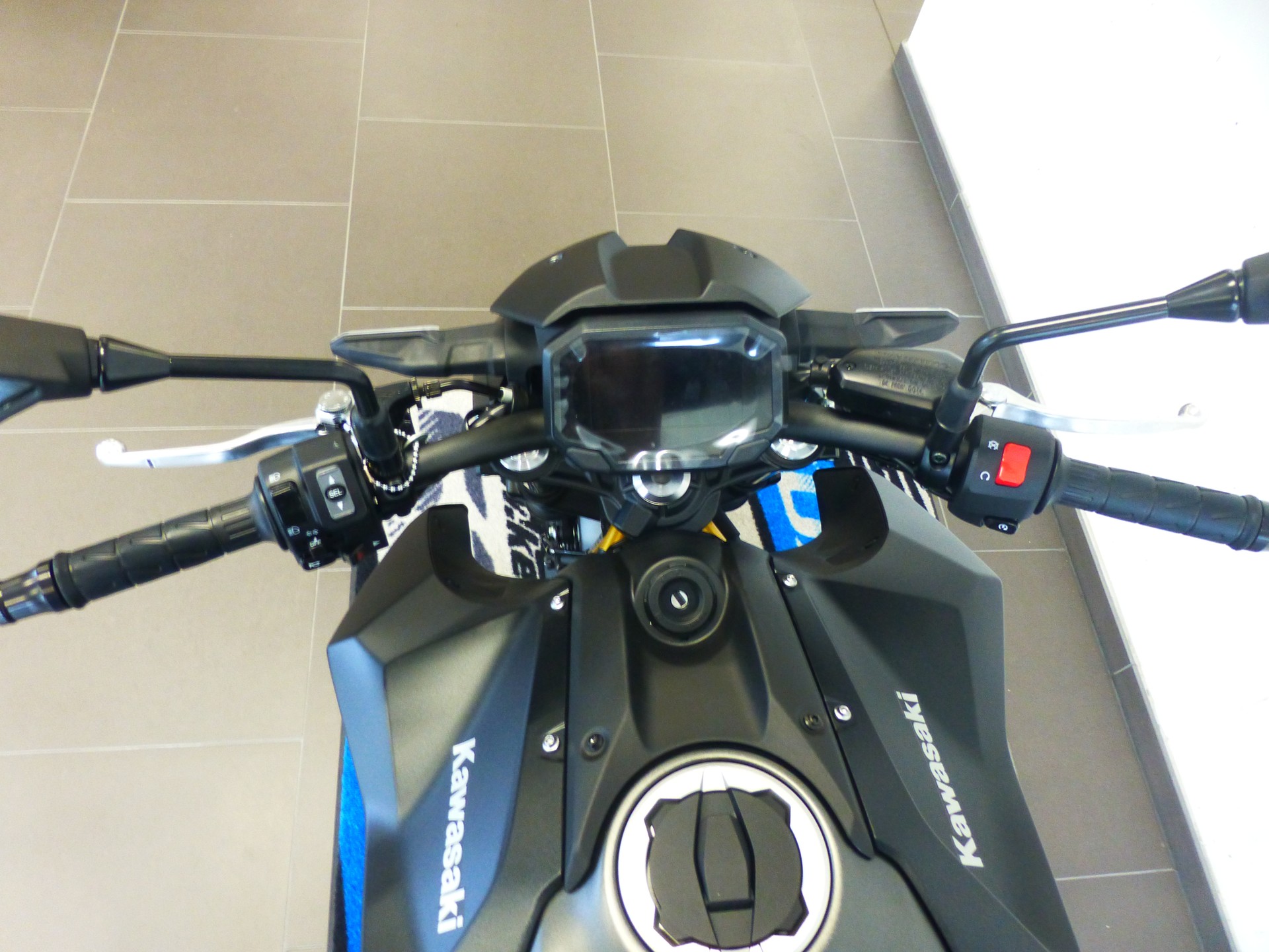 KAWASAKI Z 650 S (35kW) MY2026-image-8