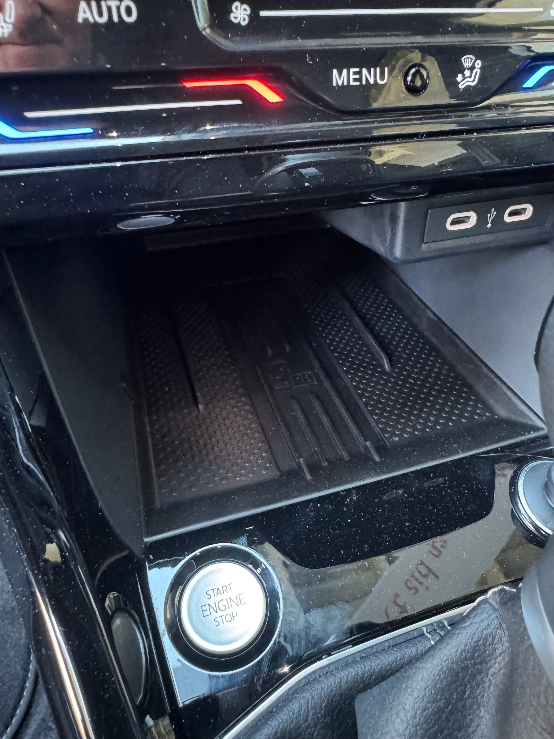 VW T-Cross 1.0 TSI EVO R-Line Aussen und Innen DSG 115 PS mit 41 % Rabatt !-image-10