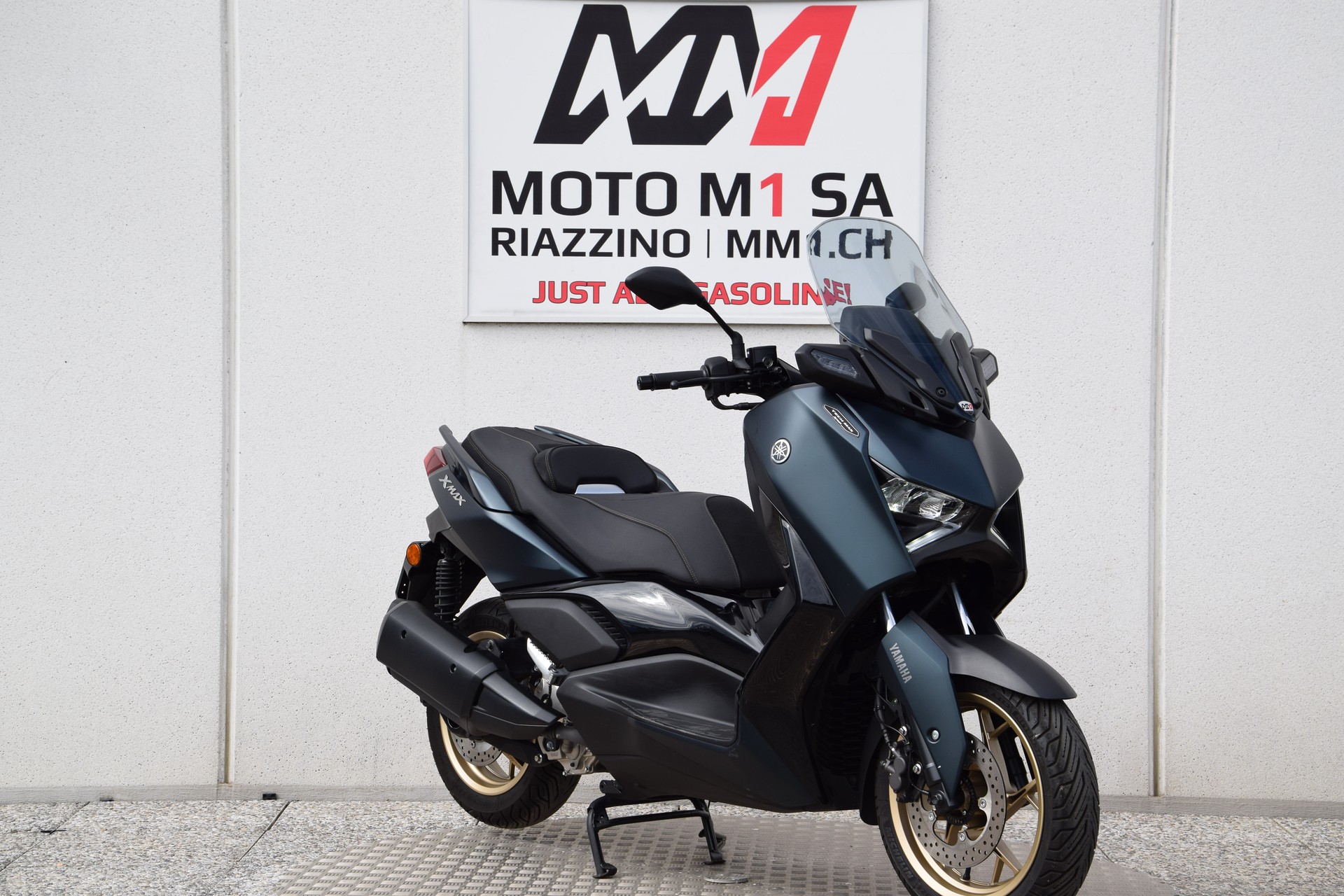 YAMAHA X-Max 300 Tech Max-image-1