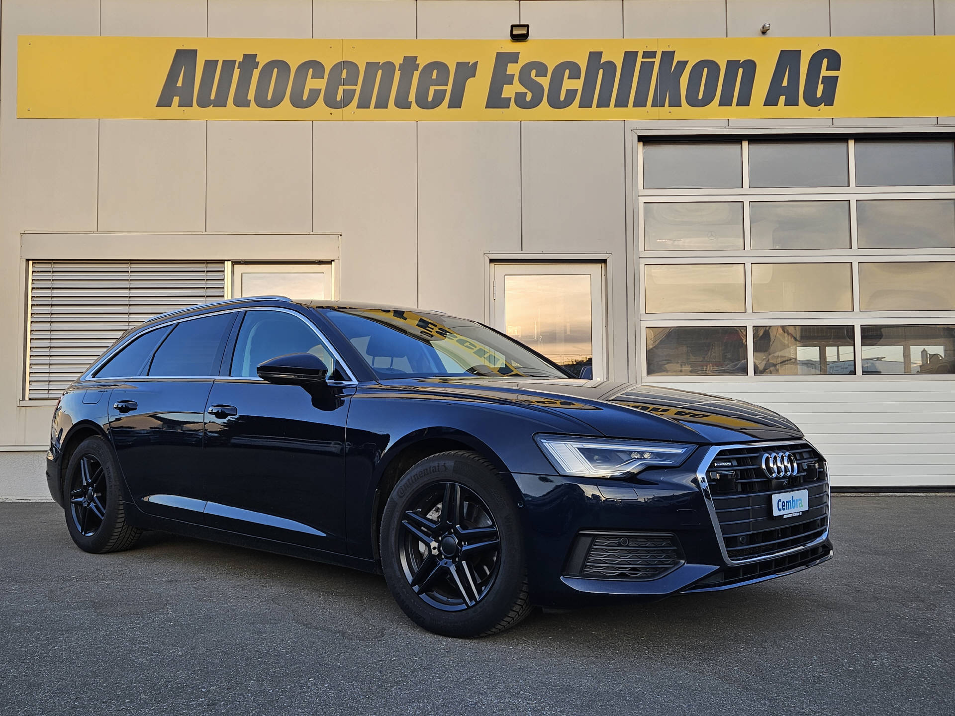 AUDI A6 Avant 2.0 40 TDI Attraction quattro S-Tronic * 8-fach bereift *-showroom-element-2