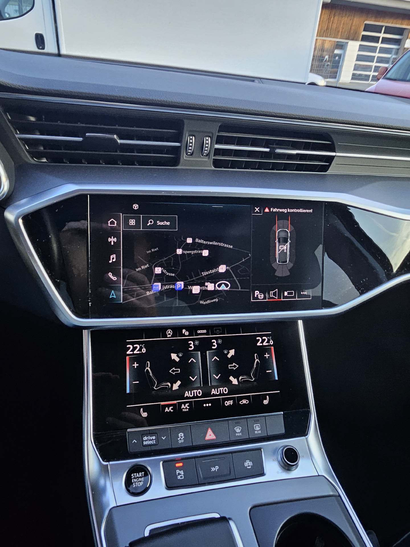 AUDI A6 Avant 2.0 40 TDI Attraction quattro S-Tronic * 8-fach bereift *-image-12