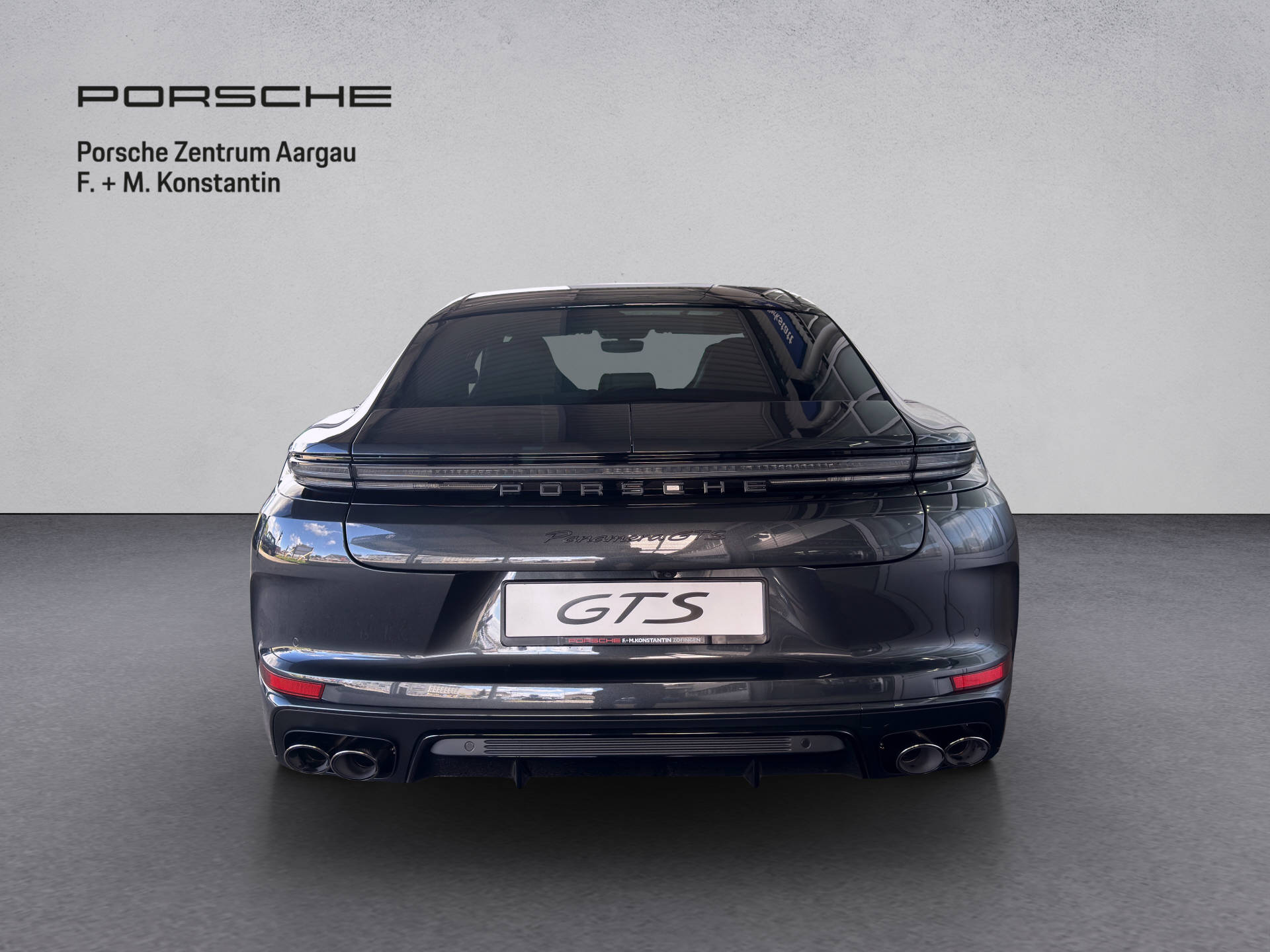 PORSCHE Panamera GTS-image-4