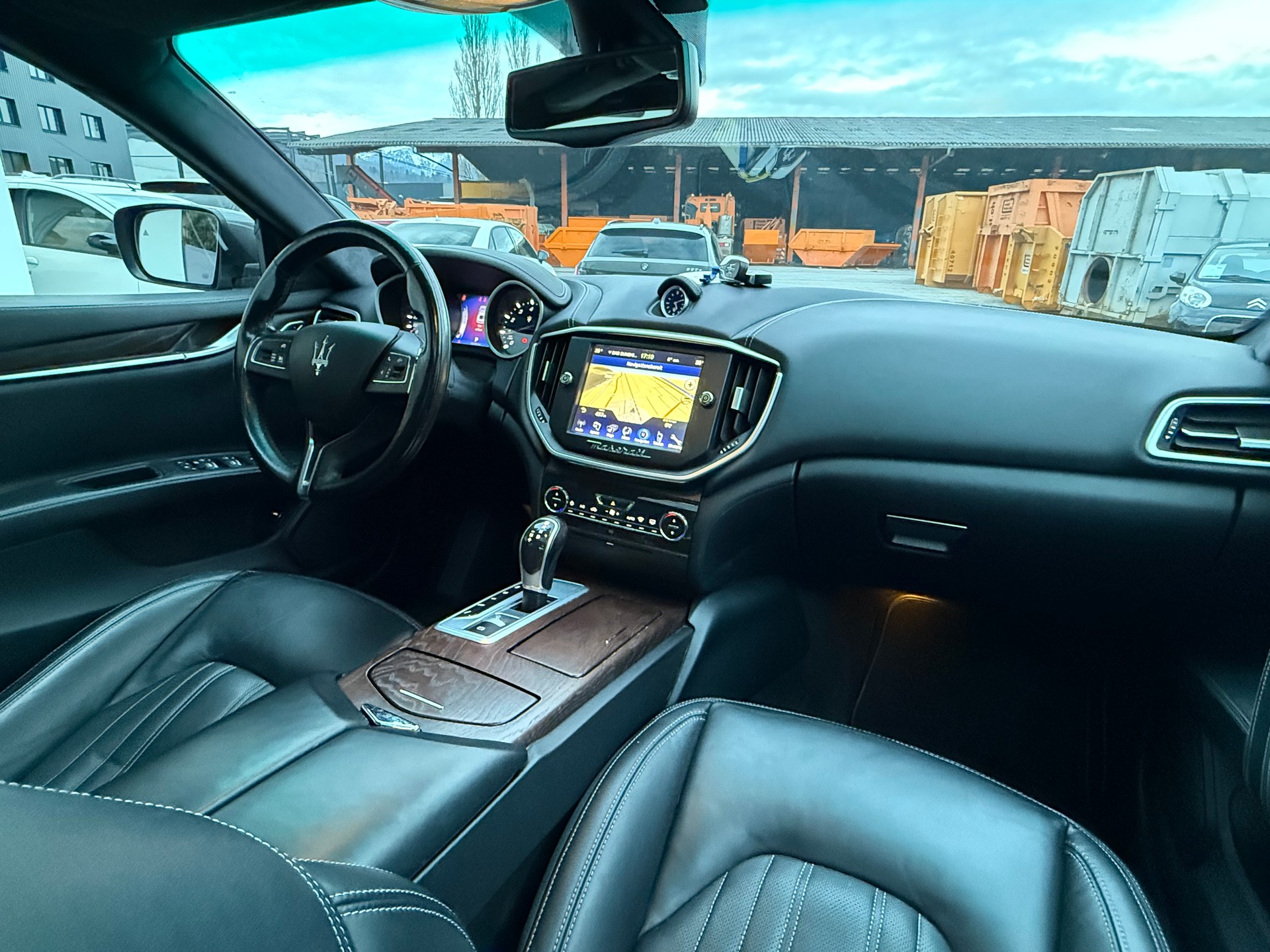 MASERATI Ghibli S Q4 3.0 V6 Automatica-image-9