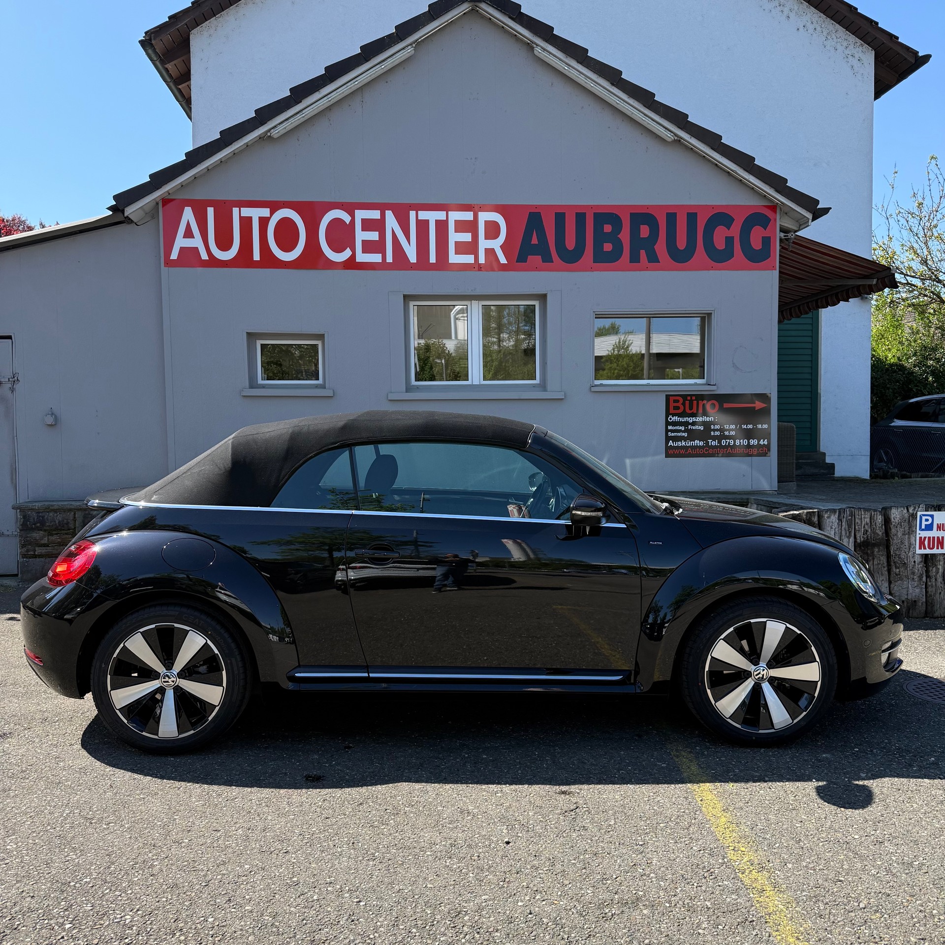 VW Beetle Cabrio 1.2 TSI BMT Allstar DSG-image-6