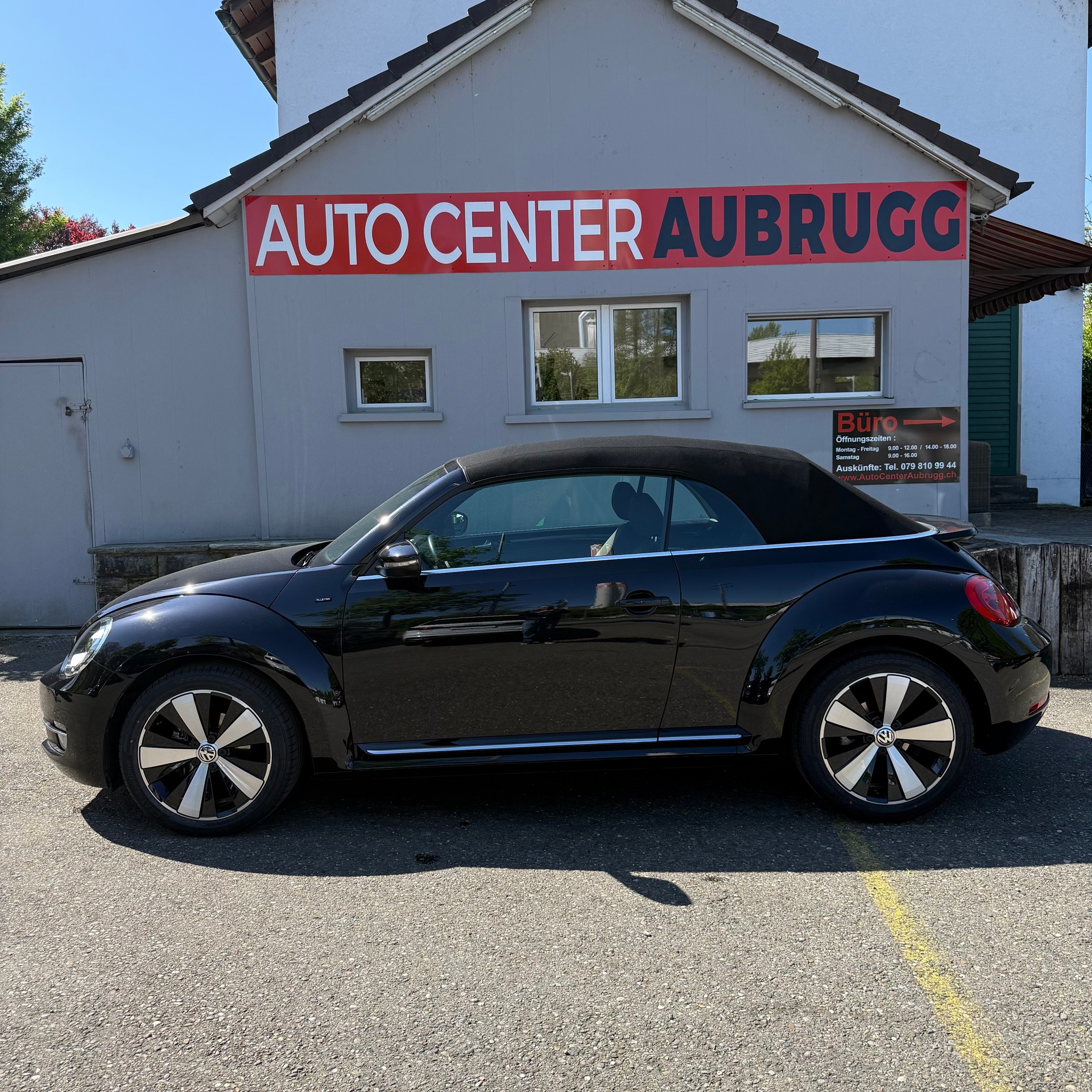 VW Beetle Cabrio 1.2 TSI BMT Allstar DSG-image-7