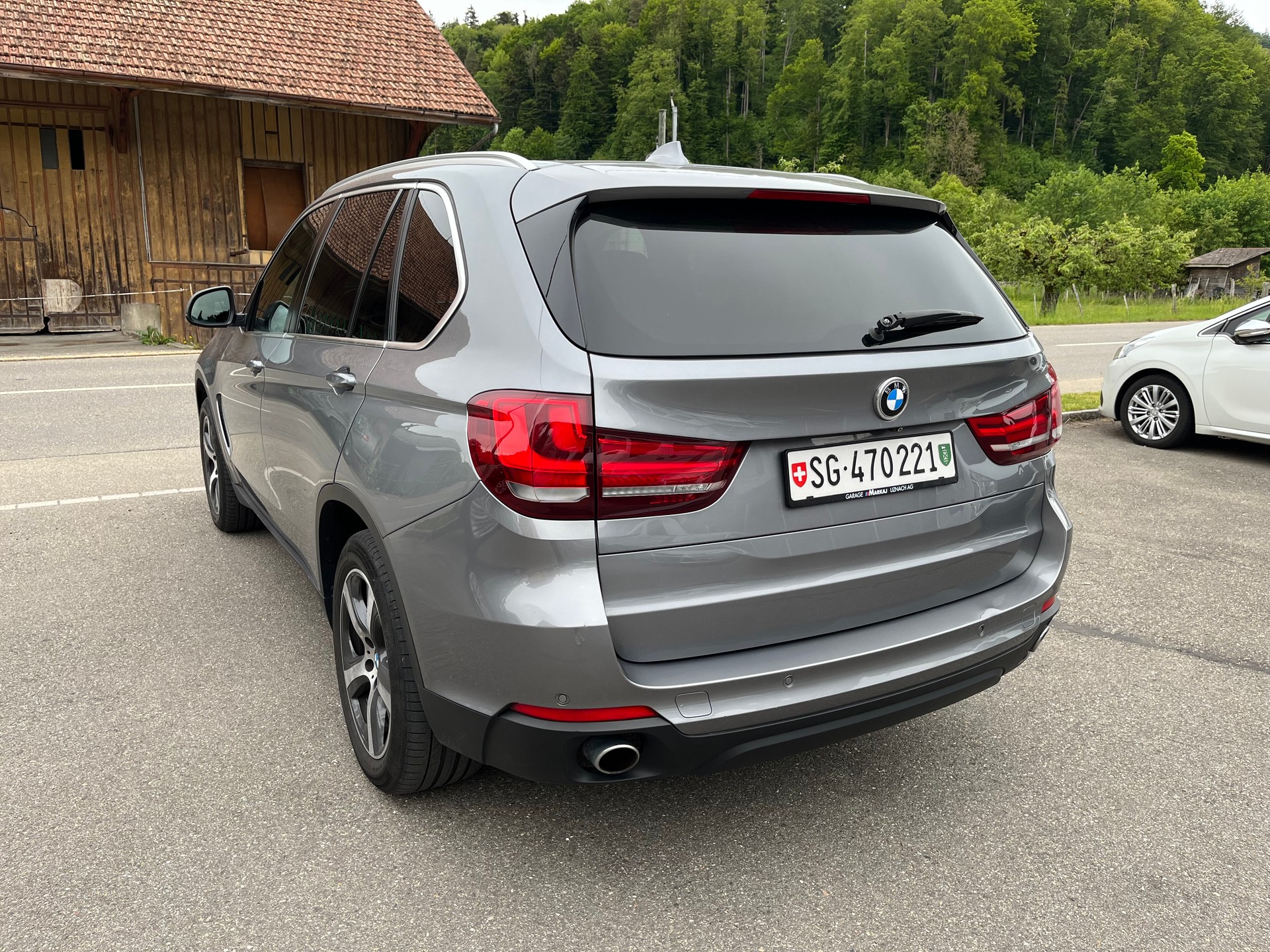 BMW X5 xDrive 30d Steptronic / Ab MFK / Frisch ab Service / CH Fahrzeug-image-3