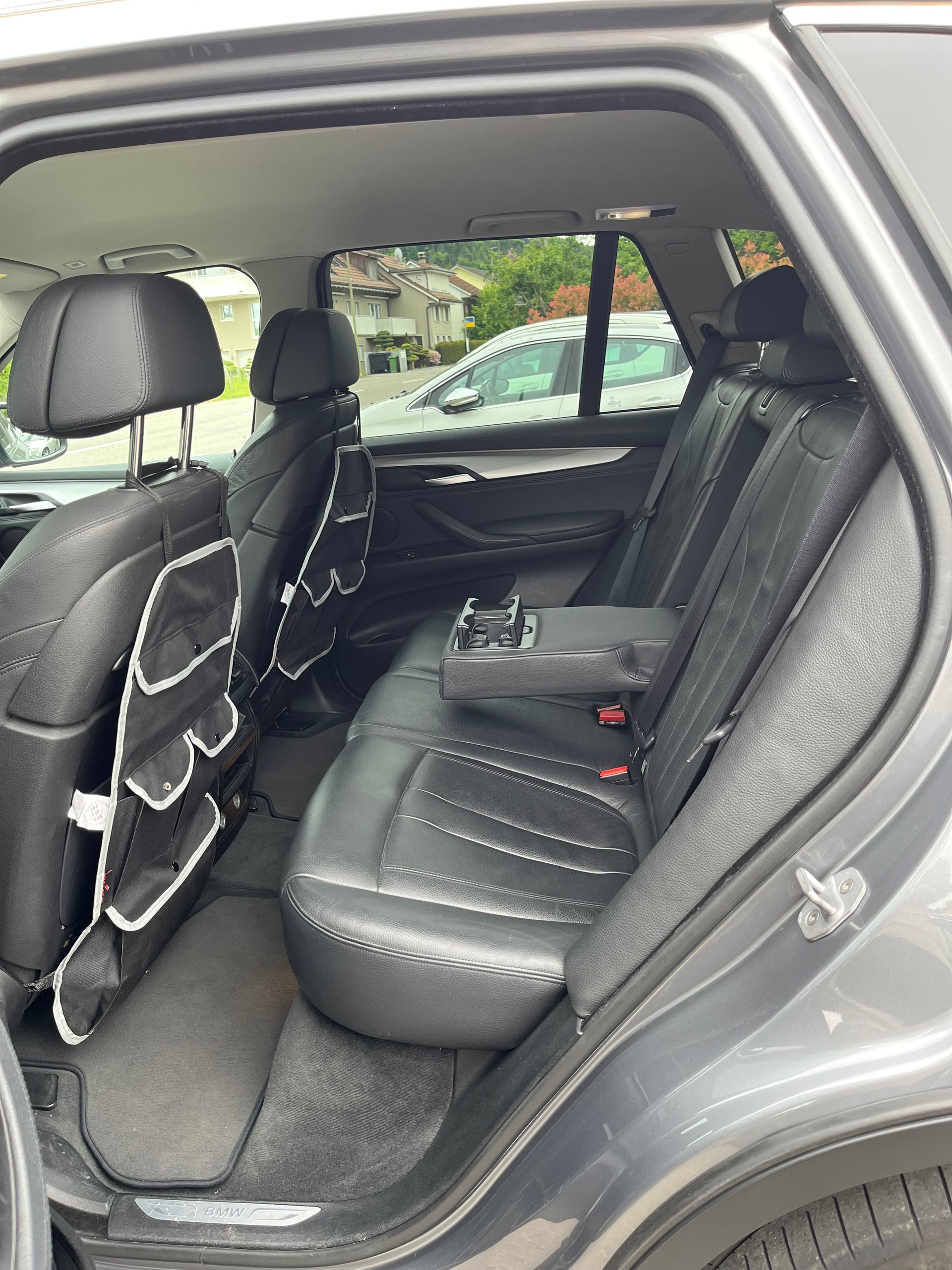 BMW X5 xDrive 30d Steptronic / Ab MFK / Frisch ab Service / CH Fahrzeug-image-6