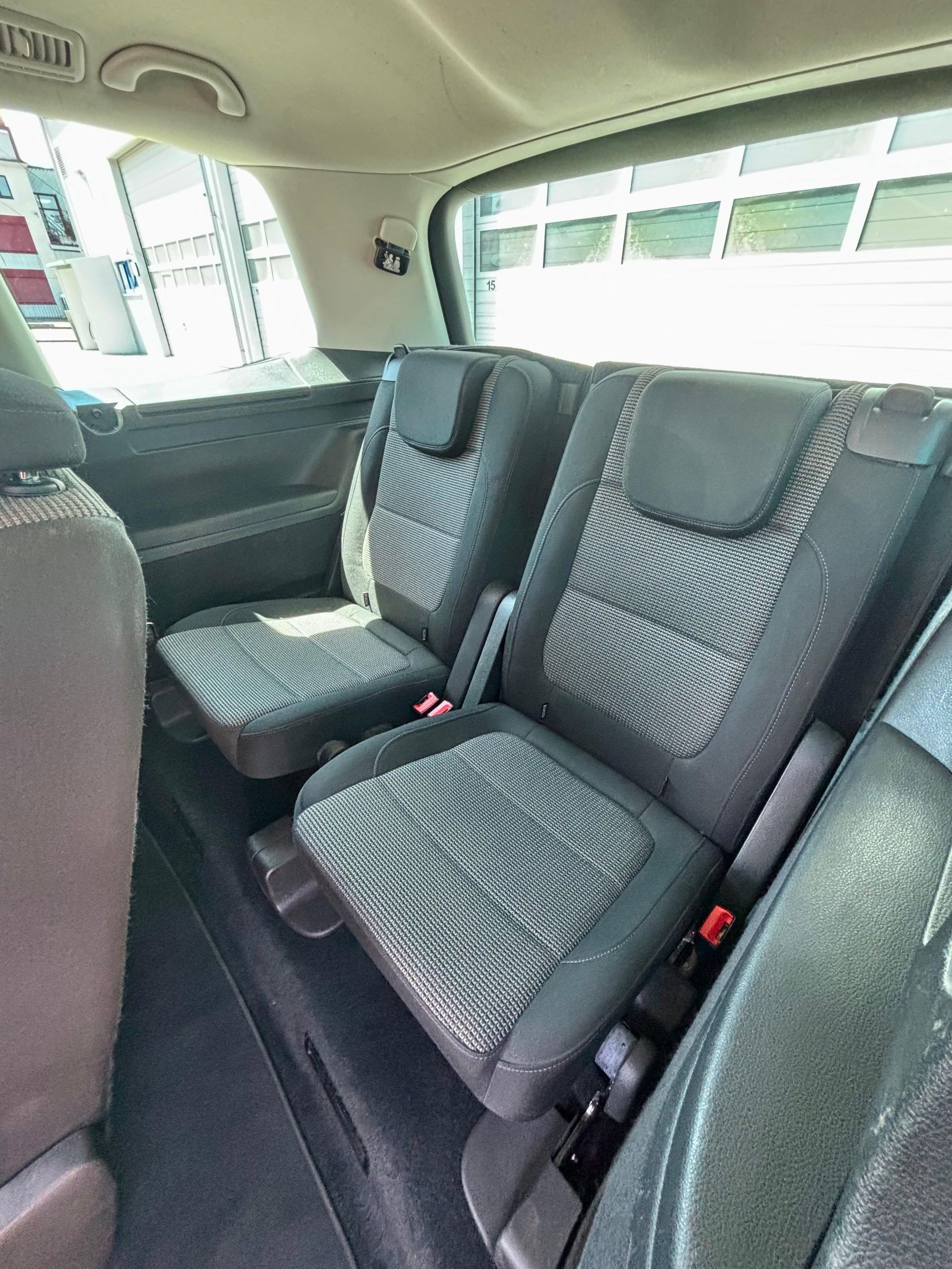 VW Sharan 2.0 TDI BlueMotion Technology / 7-Plätzer-image-14
