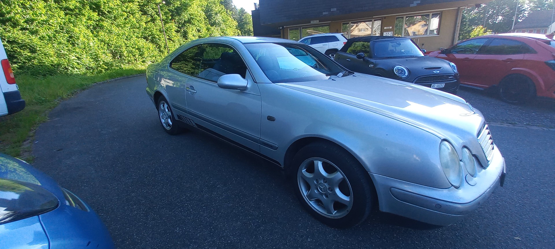 MERCEDES-BENZ CLK 320 Sport Automatic-image-2