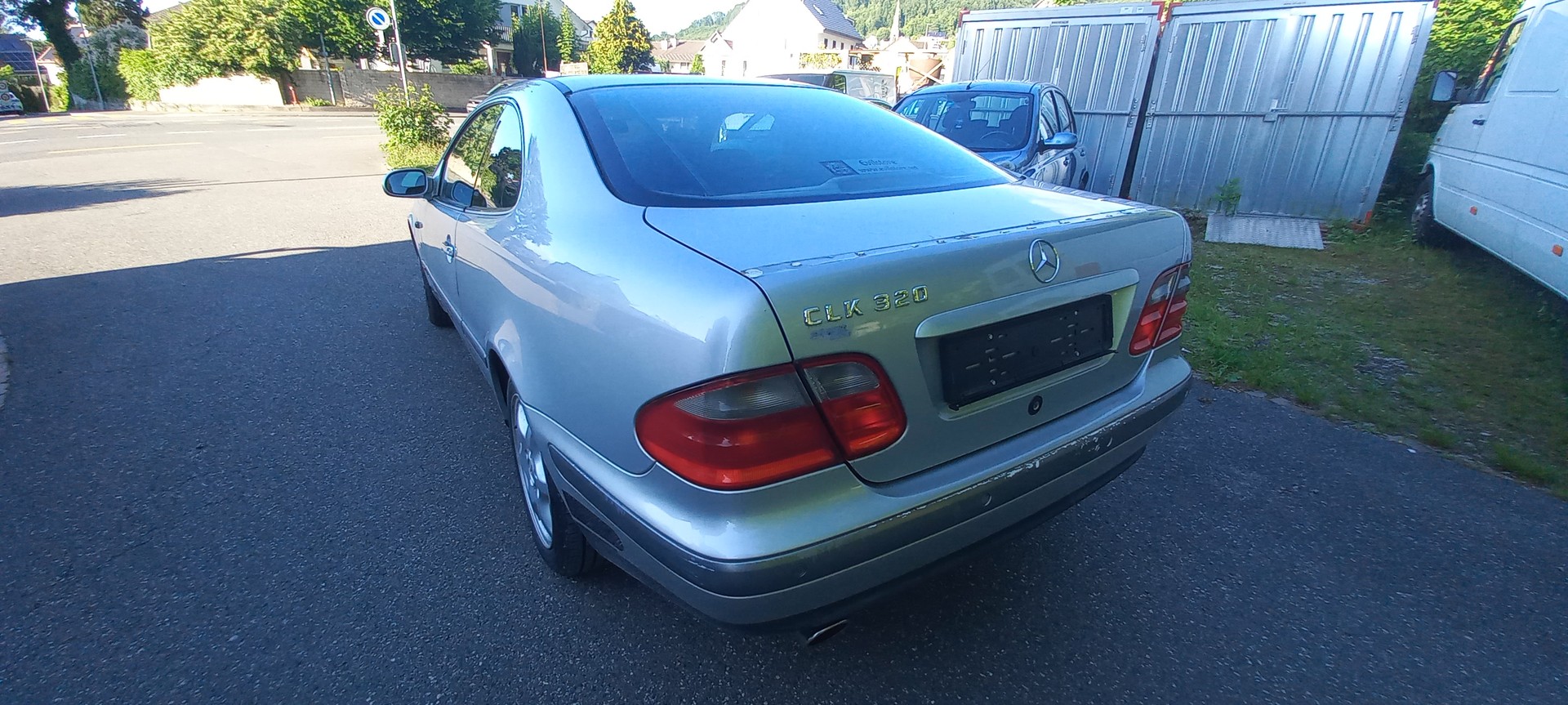 MERCEDES-BENZ CLK 320 Sport Automatic-image-5