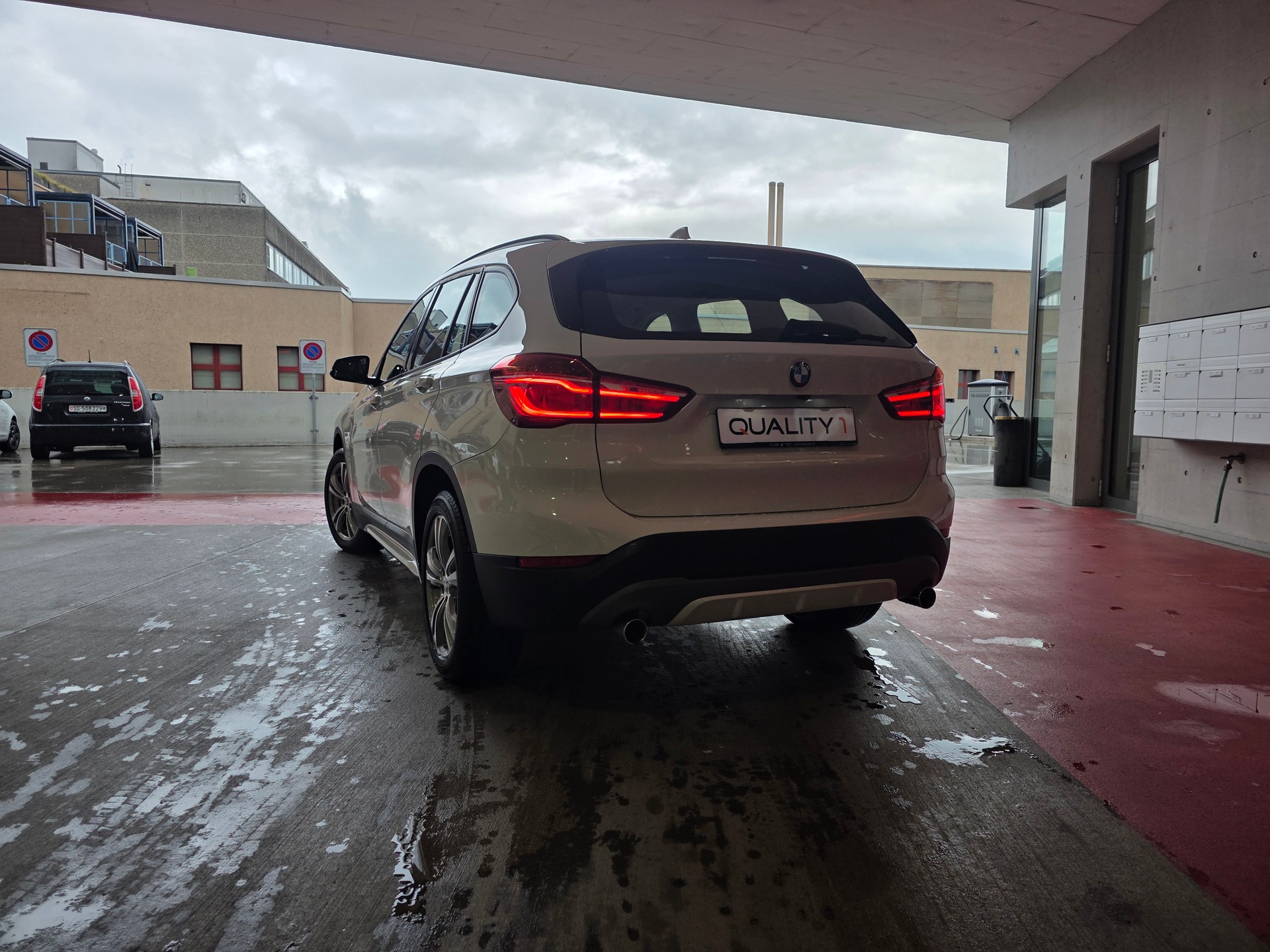 BMW X1 xDrive 20d Sport Line Steptronic-image-16