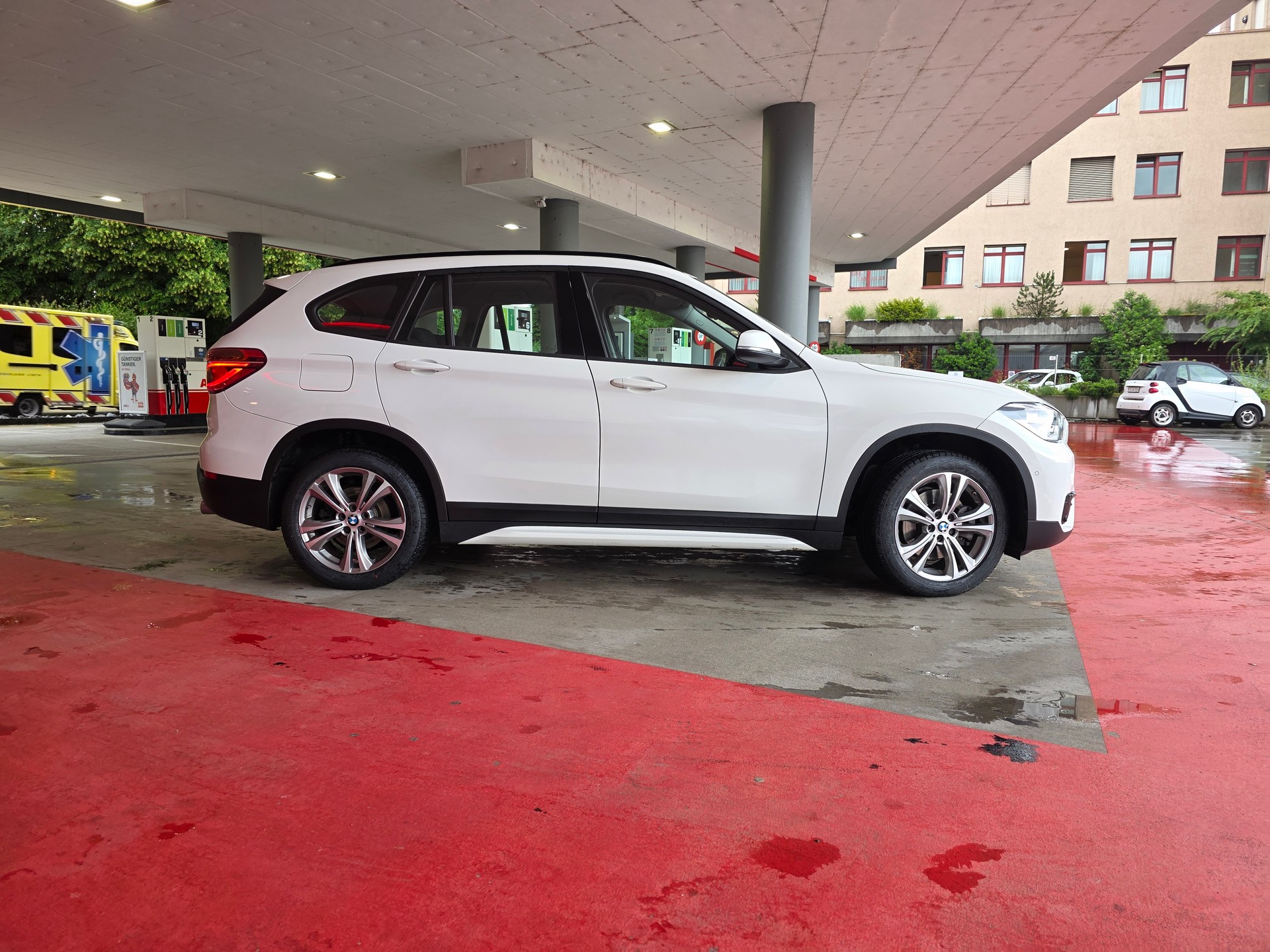 BMW X1 xDrive 20d Sport Line Steptronic-image-9