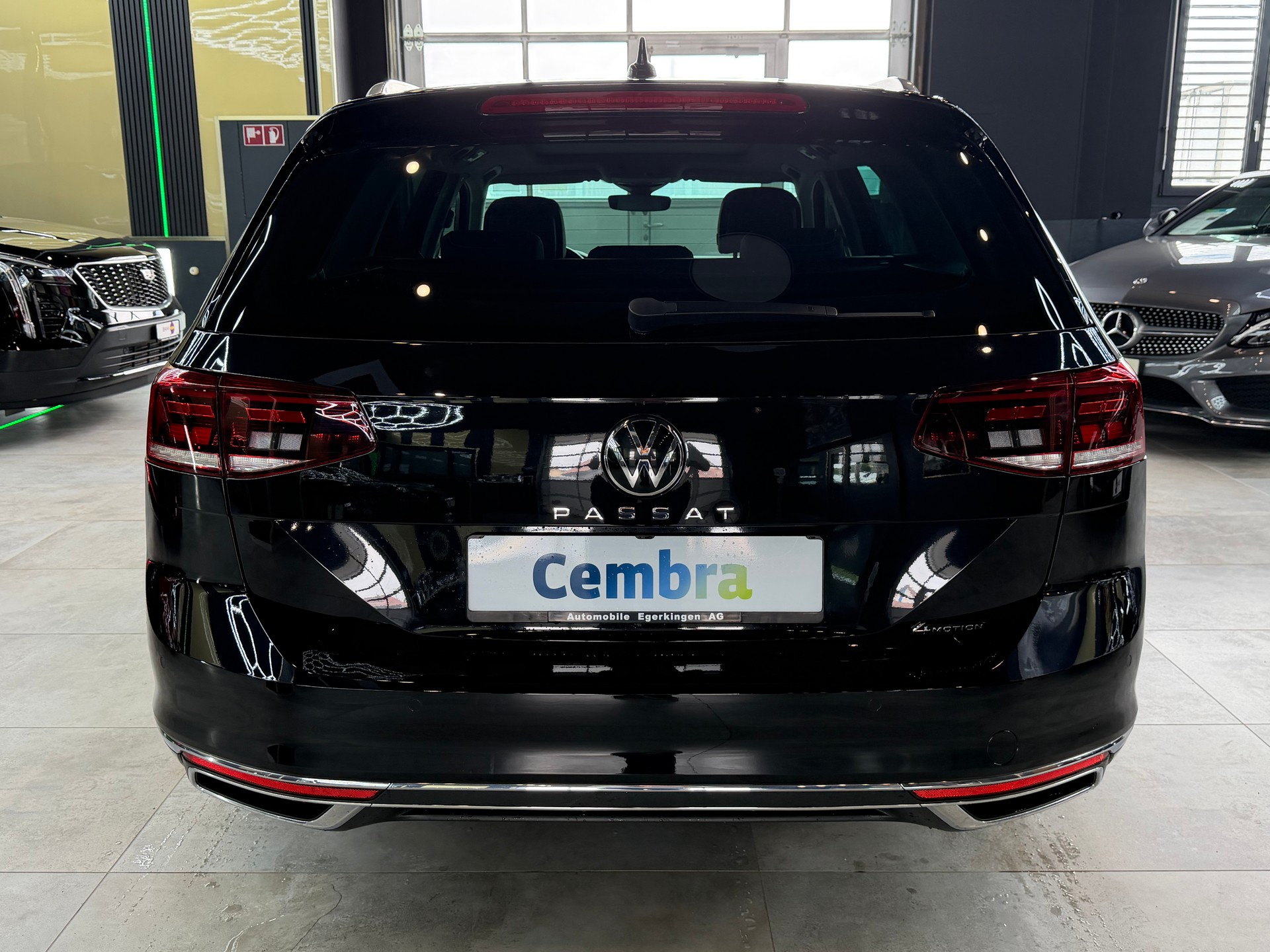 VW Passat 2.0 TDI BMT Elegance 4Motion DSG-image-5