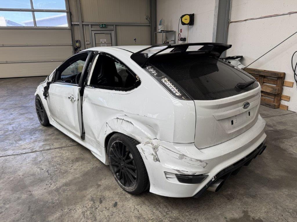 FORD Focus 2.5 Turbo RS-image-3