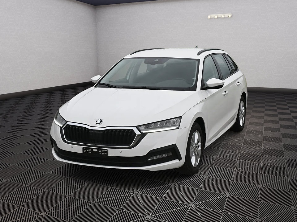 SKODA Octavia Combi 2.0 TDI DSG Ambition