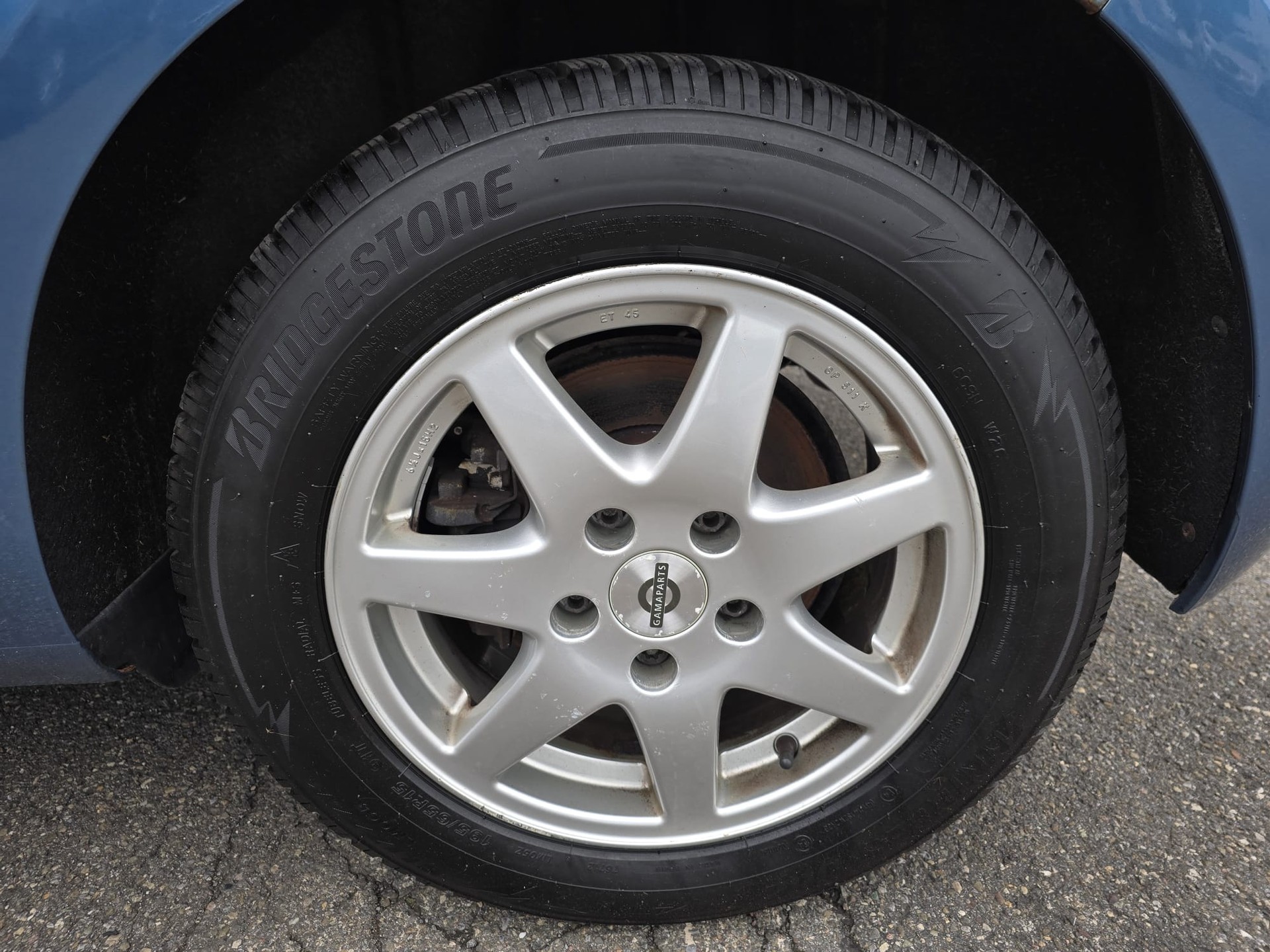 VW Golf 2.0 TDI Highline 4Motion-image-24