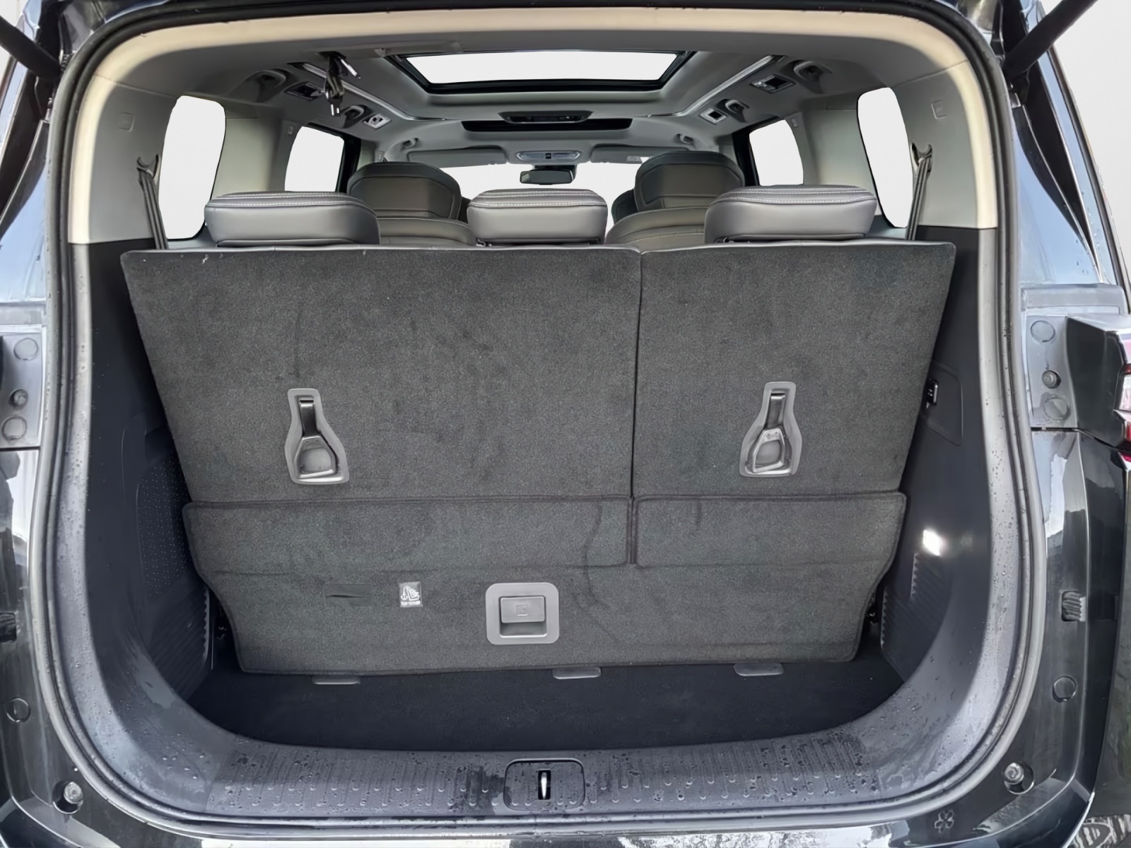 MAXUS Mifa 9 Luxury 90kWh-image-15