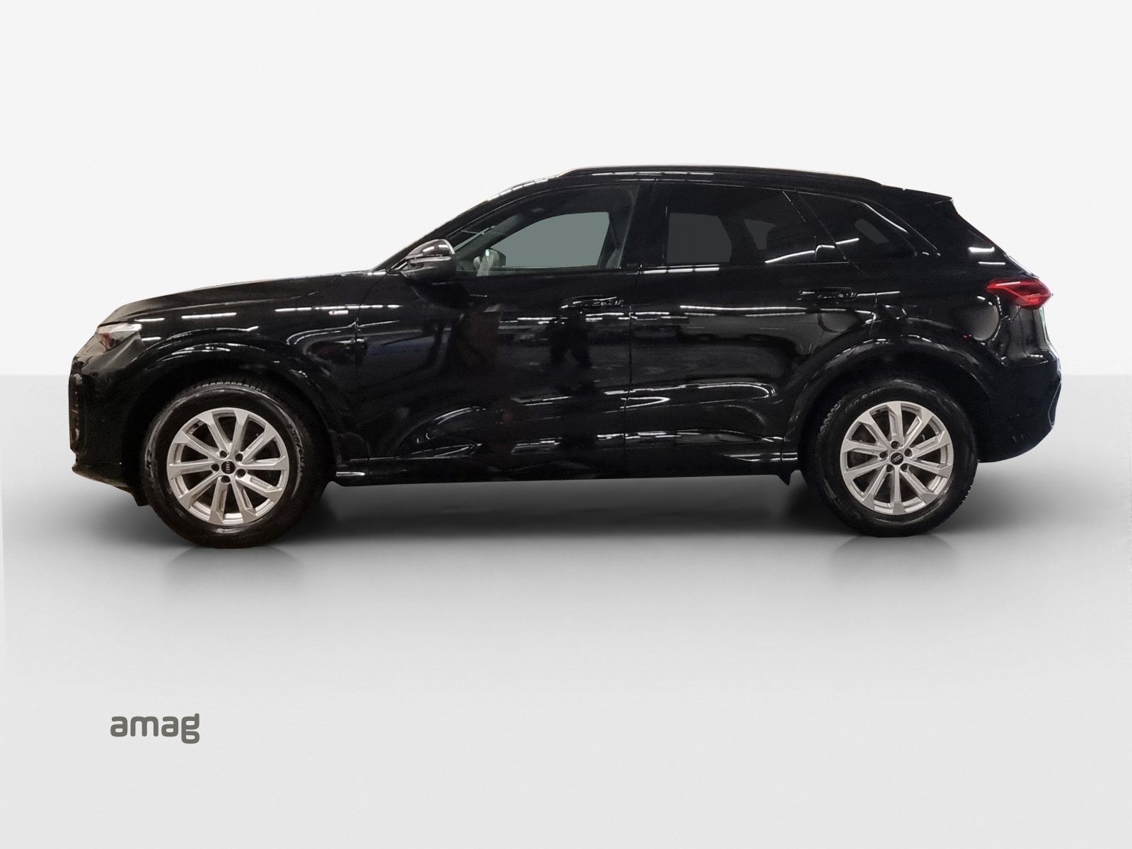 AUDI Q5 TFSI quatto 150 kW S-tronic-showroom-element-1