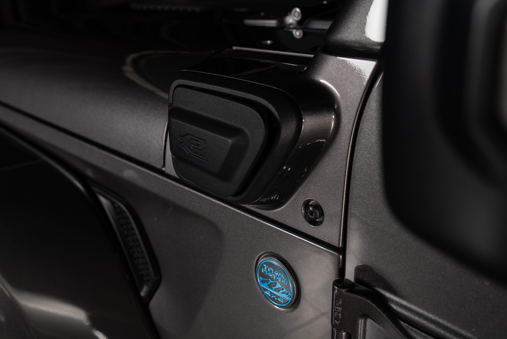 JEEP Wrangler 2.0 PHEV Unlimited 80th Anniversary Automatic-image-4