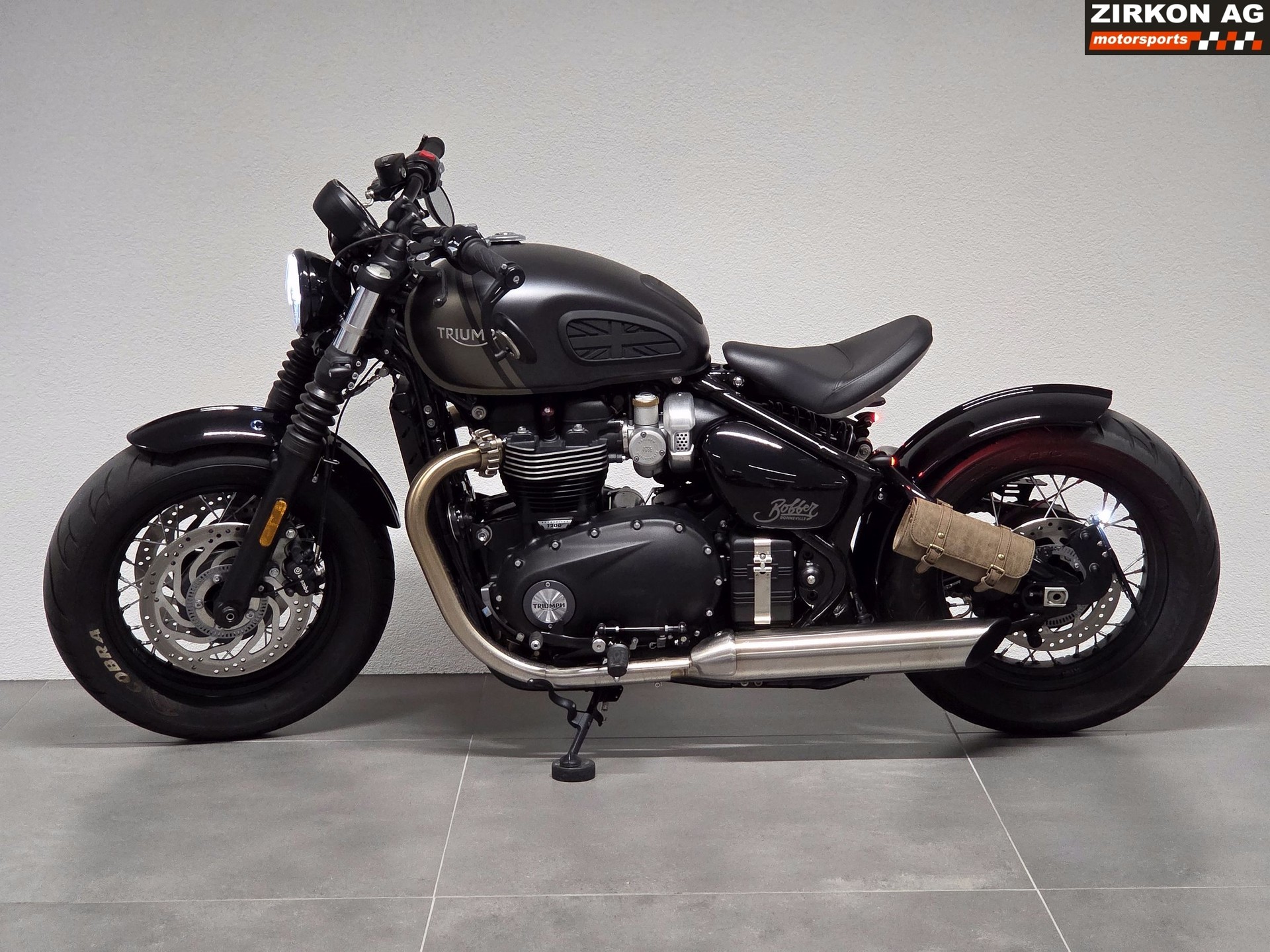 TRIUMPH Bonneville 1200 Bobber Custom (35kW)-image-7