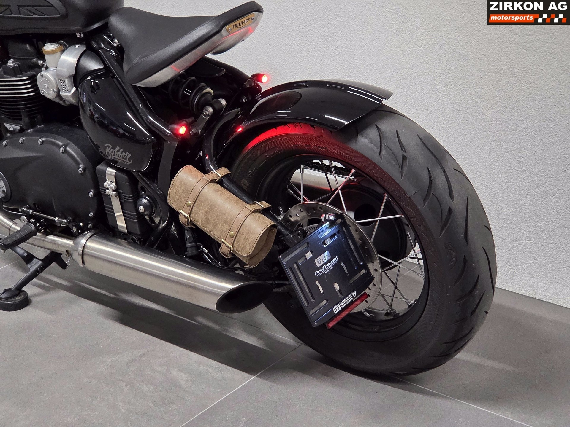 TRIUMPH Bonneville 1200 Bobber Custom (35kW)-image-11